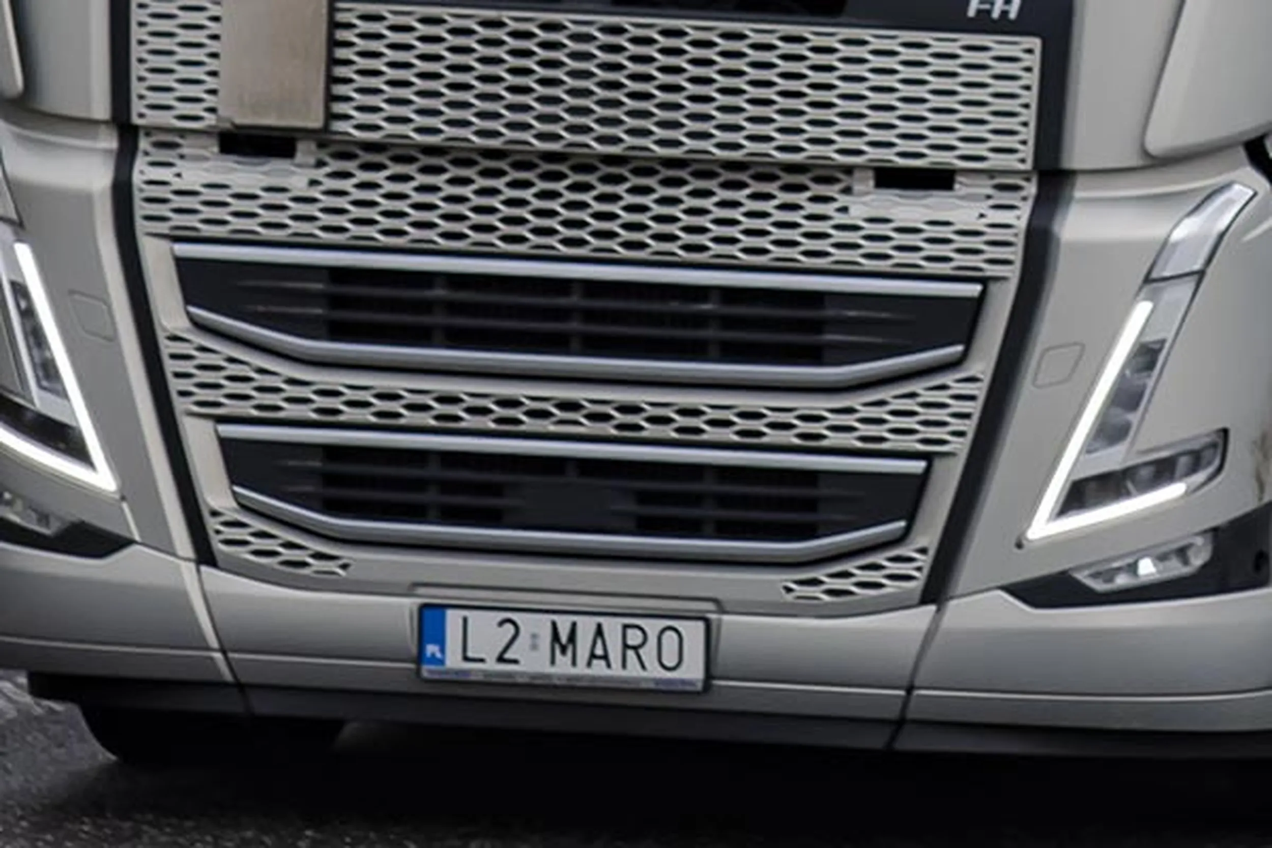 Fajny numer, blacha L2 MARO