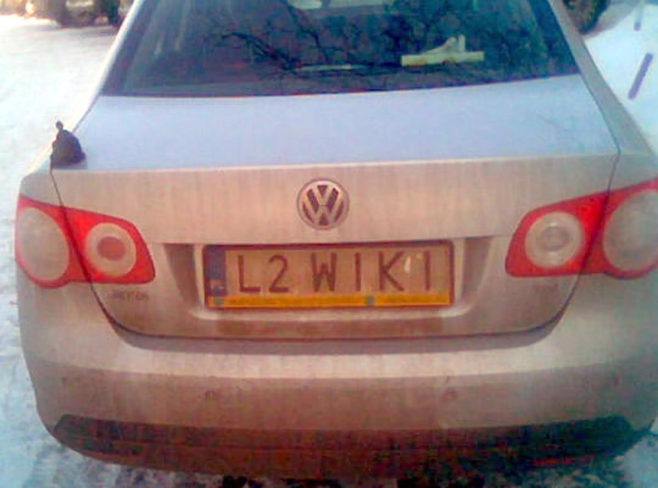 Fajny numer, blacha L2 WIKI