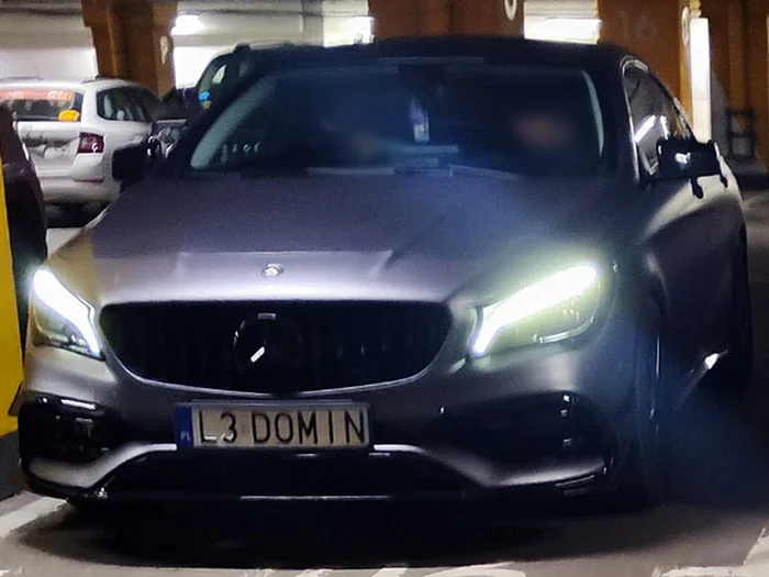 Fajny numer, blacha L3 DOMIN