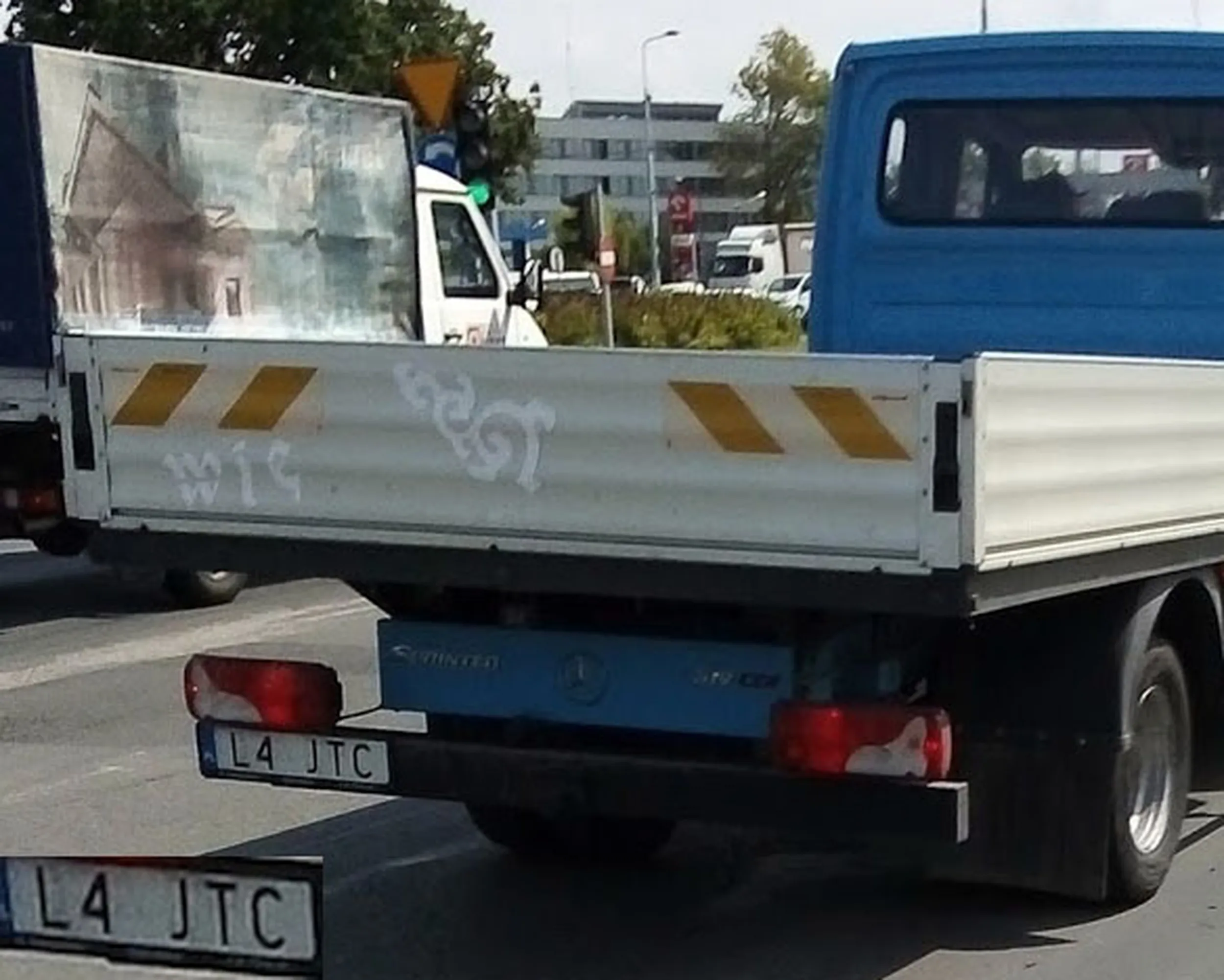 Fajny numer, blacha L4 JTC