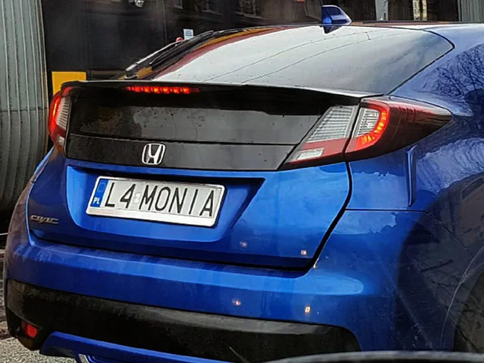 Fajny numer, blacha L4 MONIA