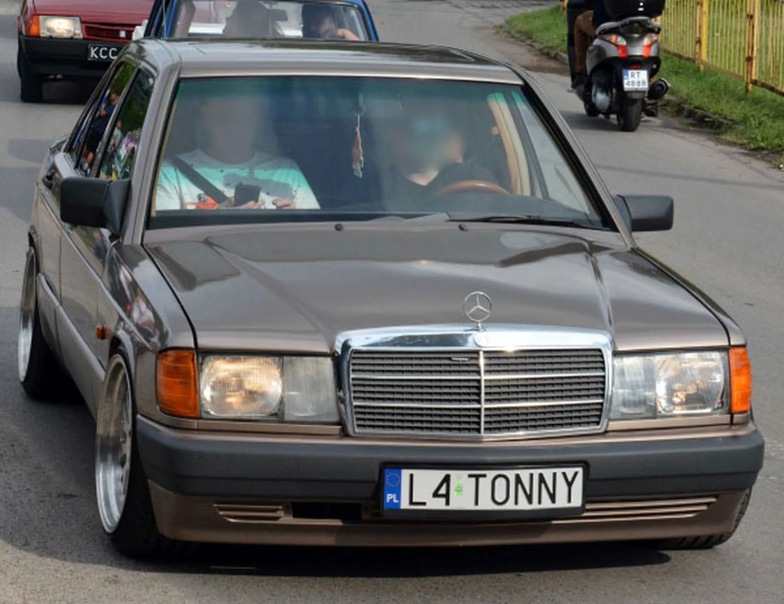 Fajny numer, blacha L4 TONNY