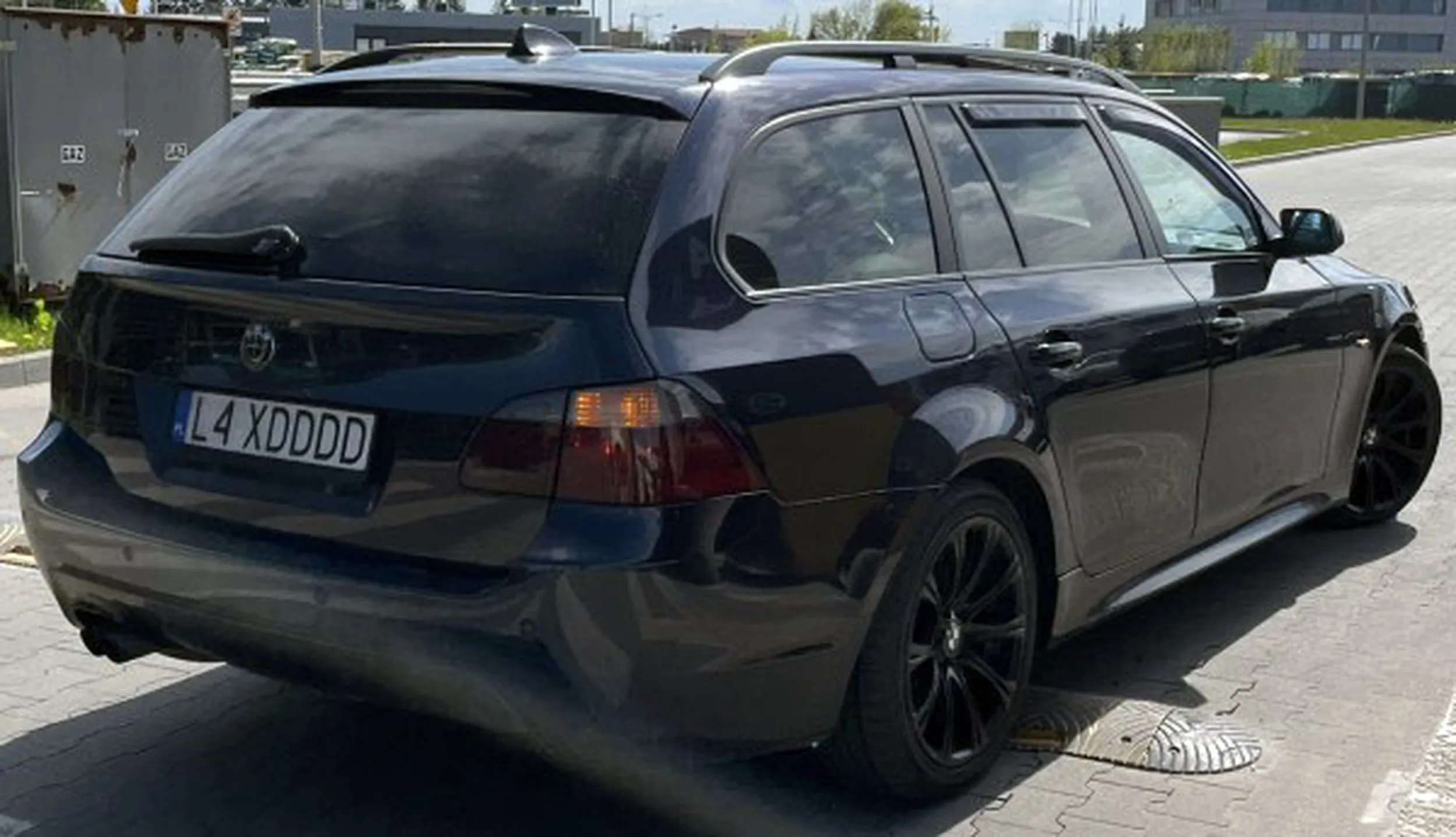 Fajny numer, blacha L4 XDDDD