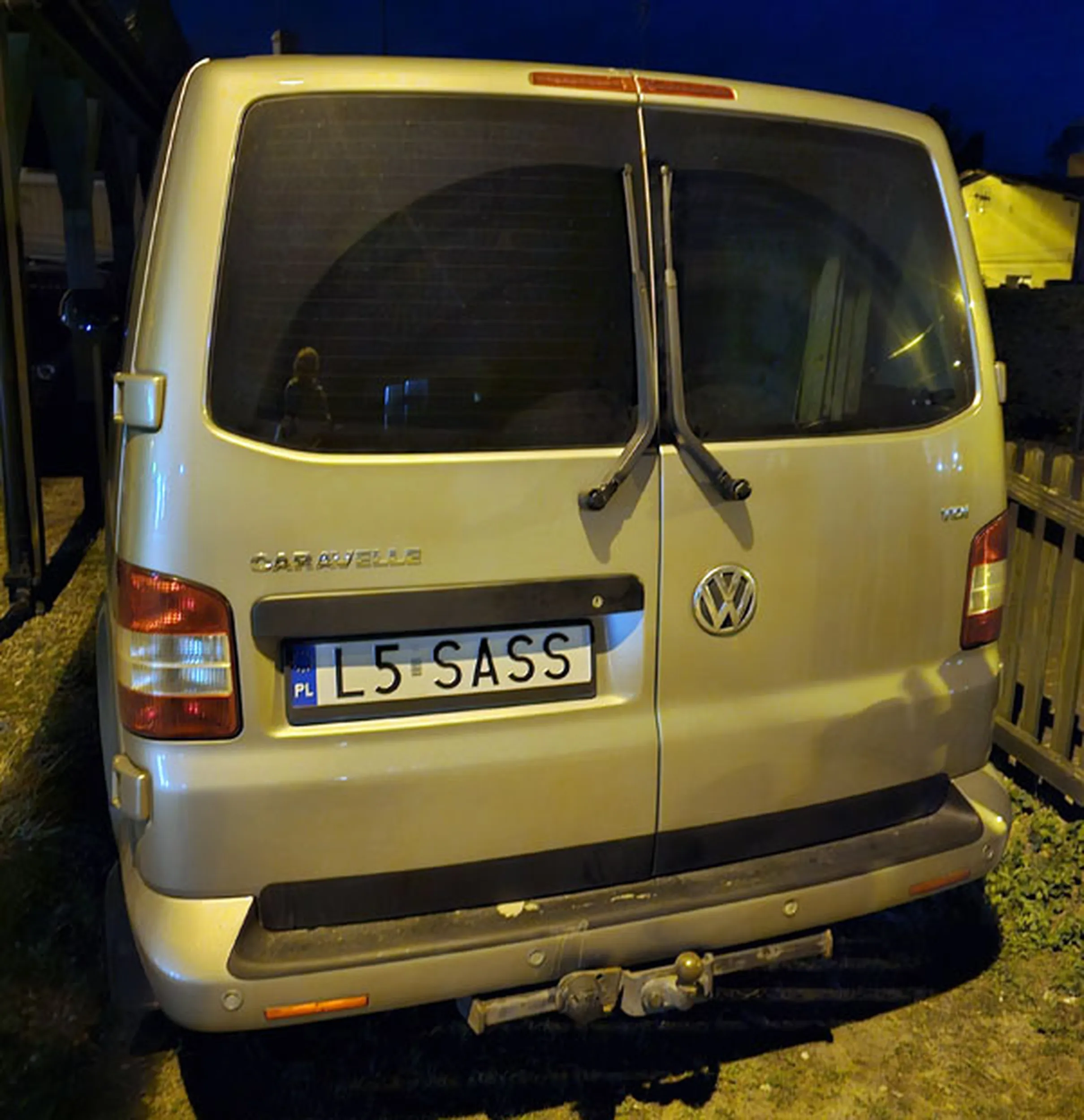 Fajny numer, blacha L5 SASS