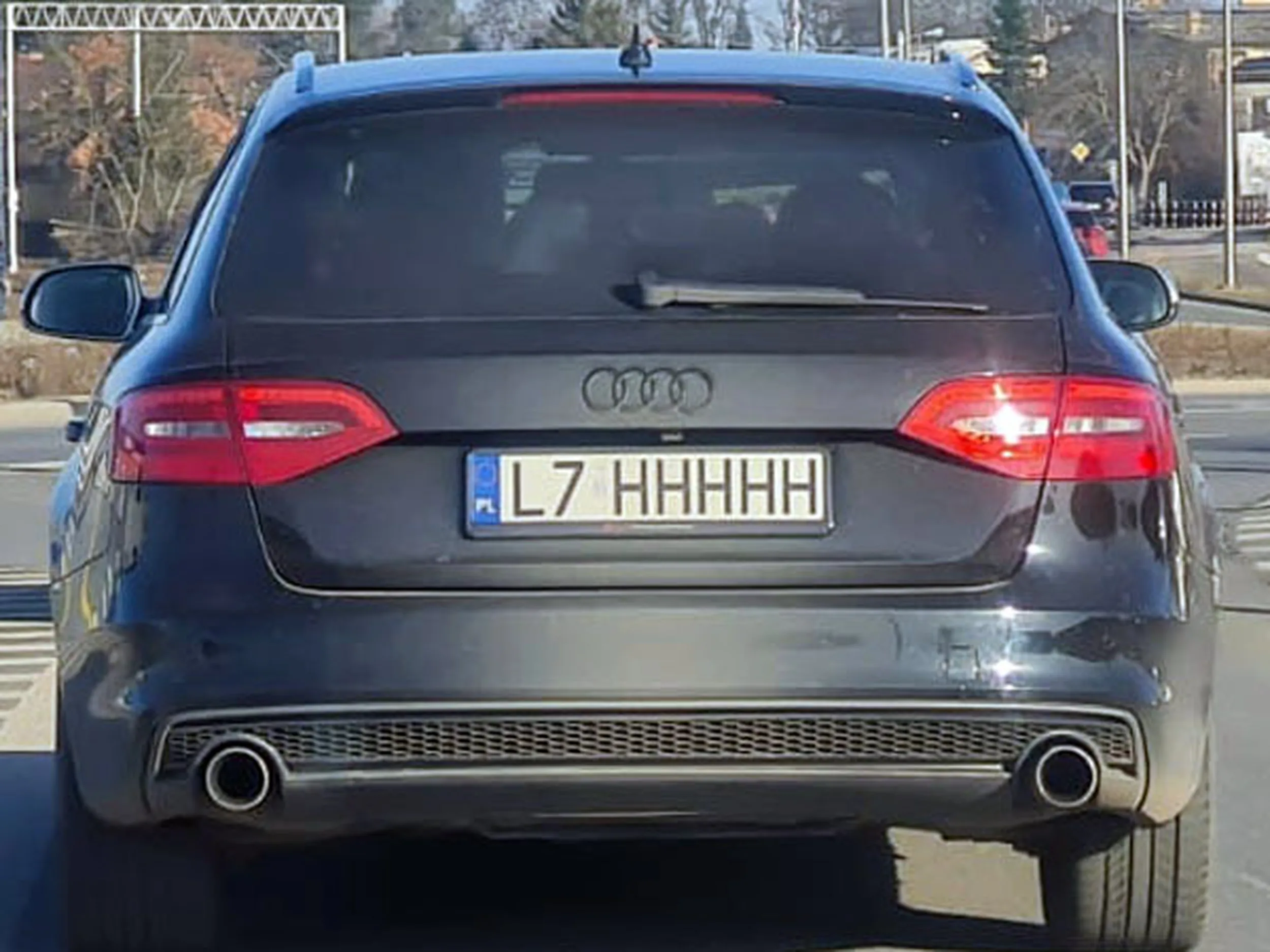 Fajny numer, blacha L7 HHHHH