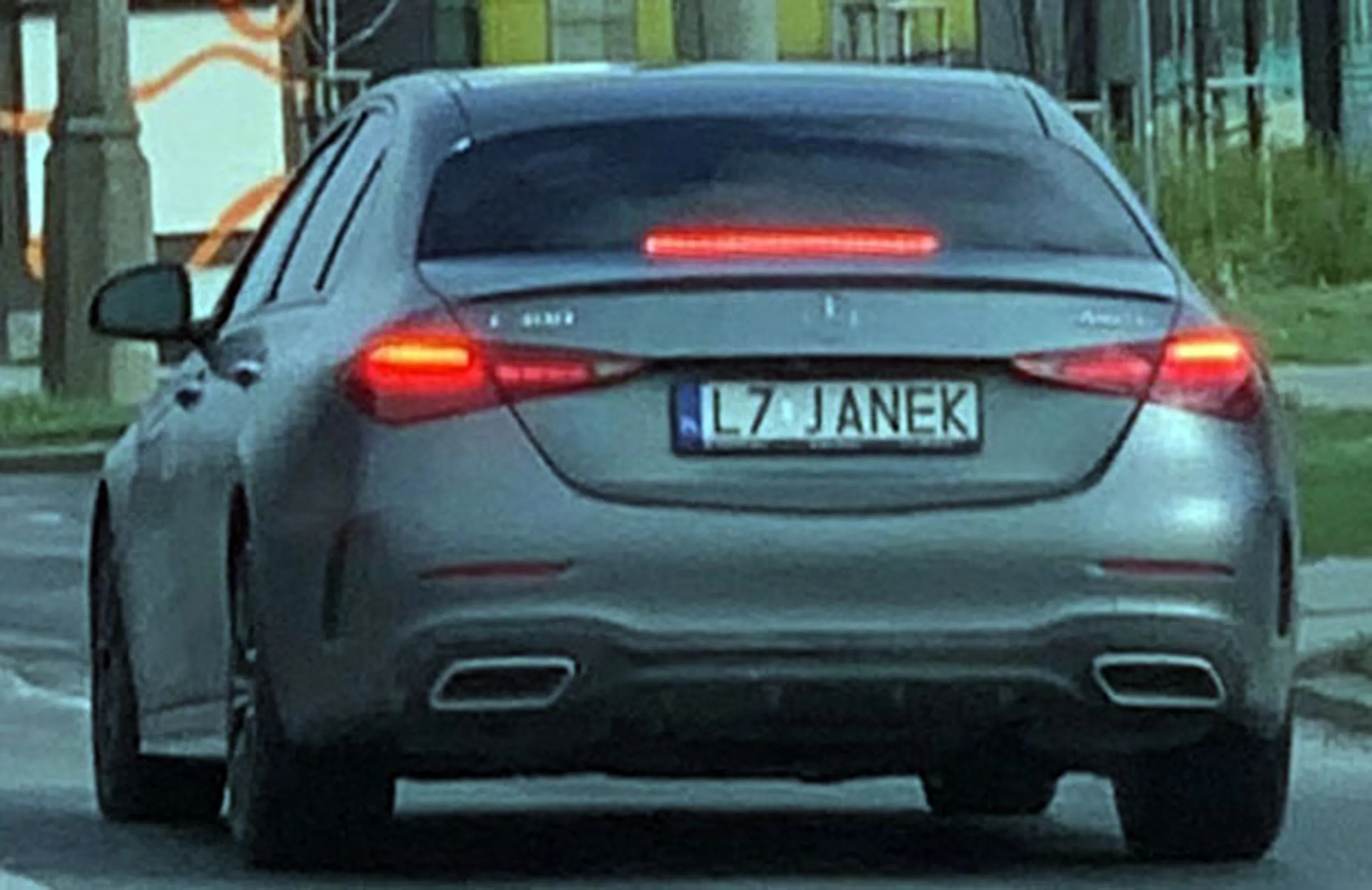 Fajny numer, blacha L7 JANEK