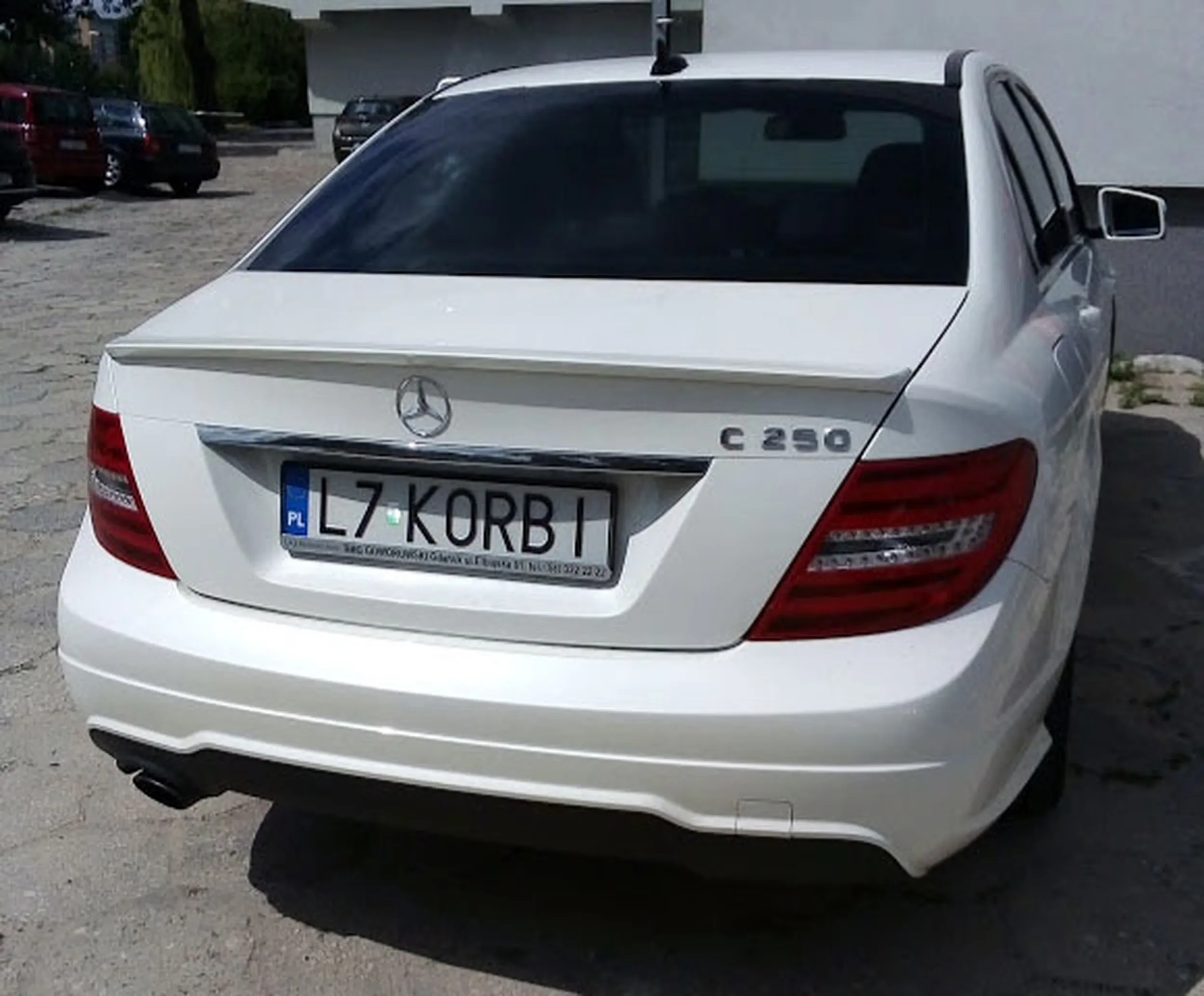 Fajny numer, blacha L7 KORBI