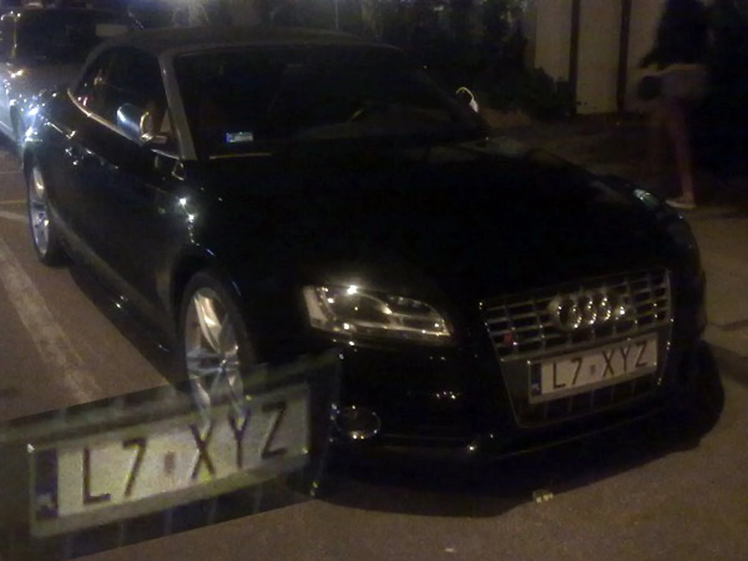 Fajny numer, blacha L7 XYZ