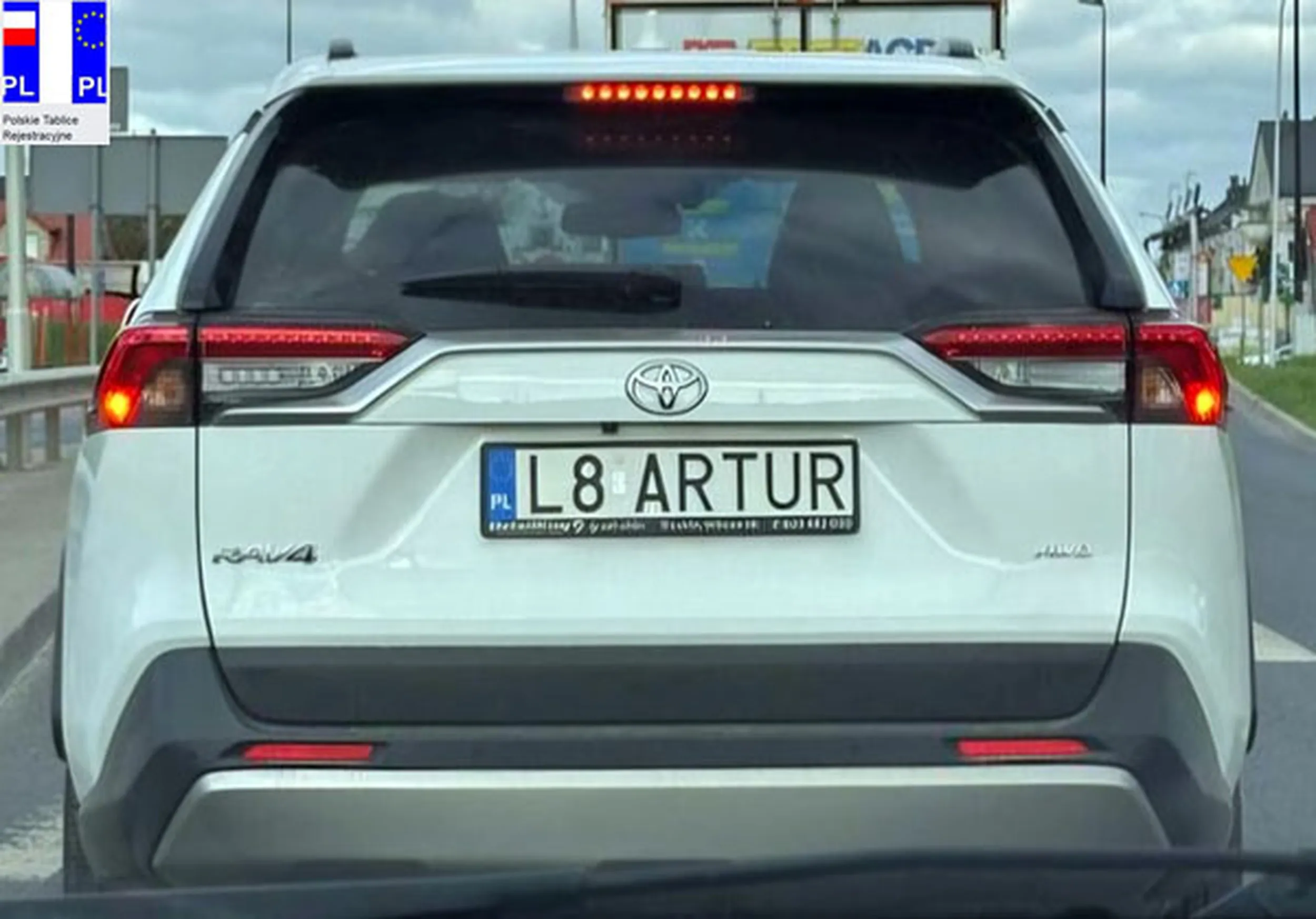 Fajny numer, blacha L8 ARTUR