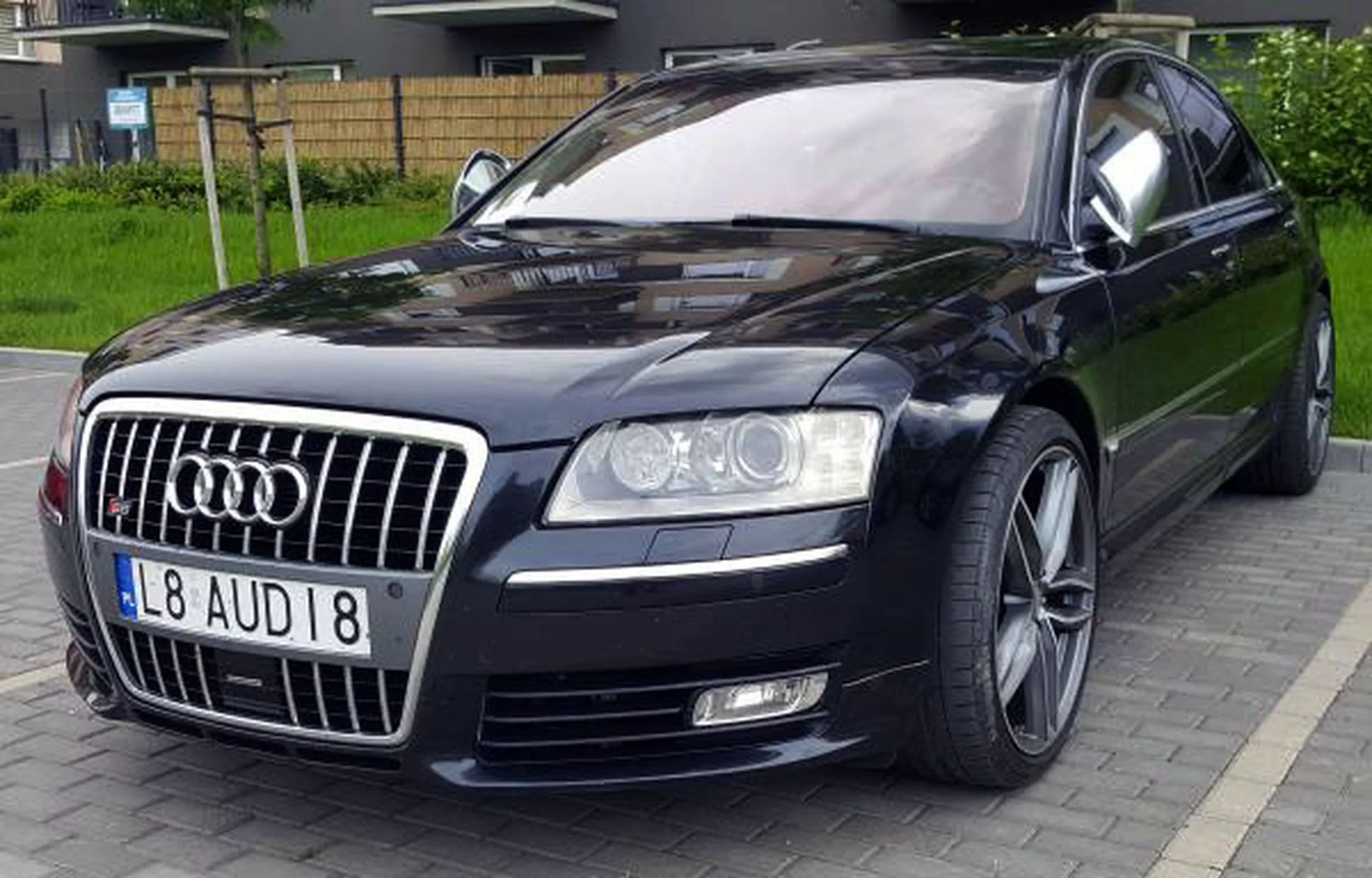 Fajny numer, blacha L8 AUDI8
