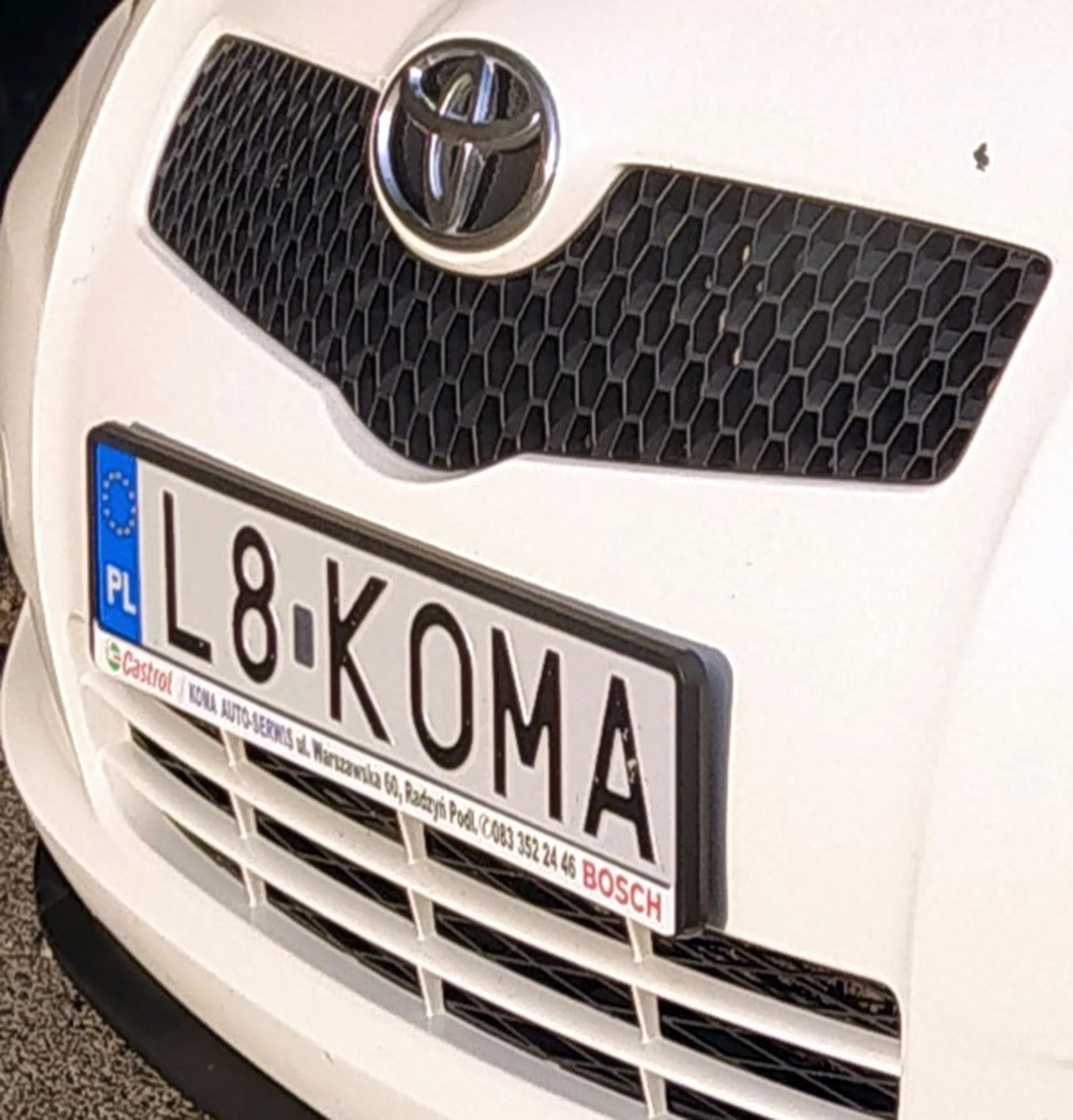 Fajny numer, blacha L8 KOMA