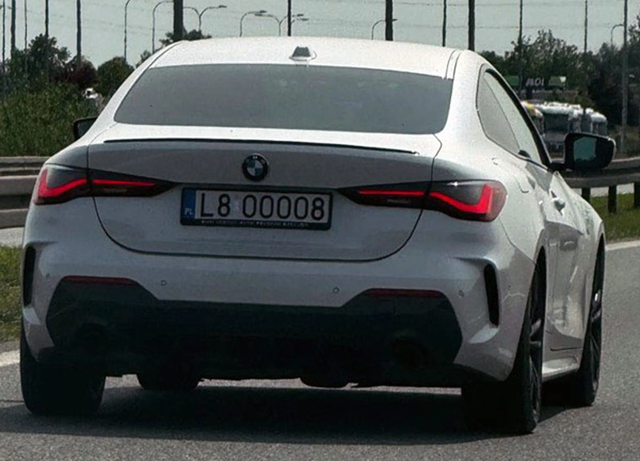 Fajny numer, blacha L8 OOOO8