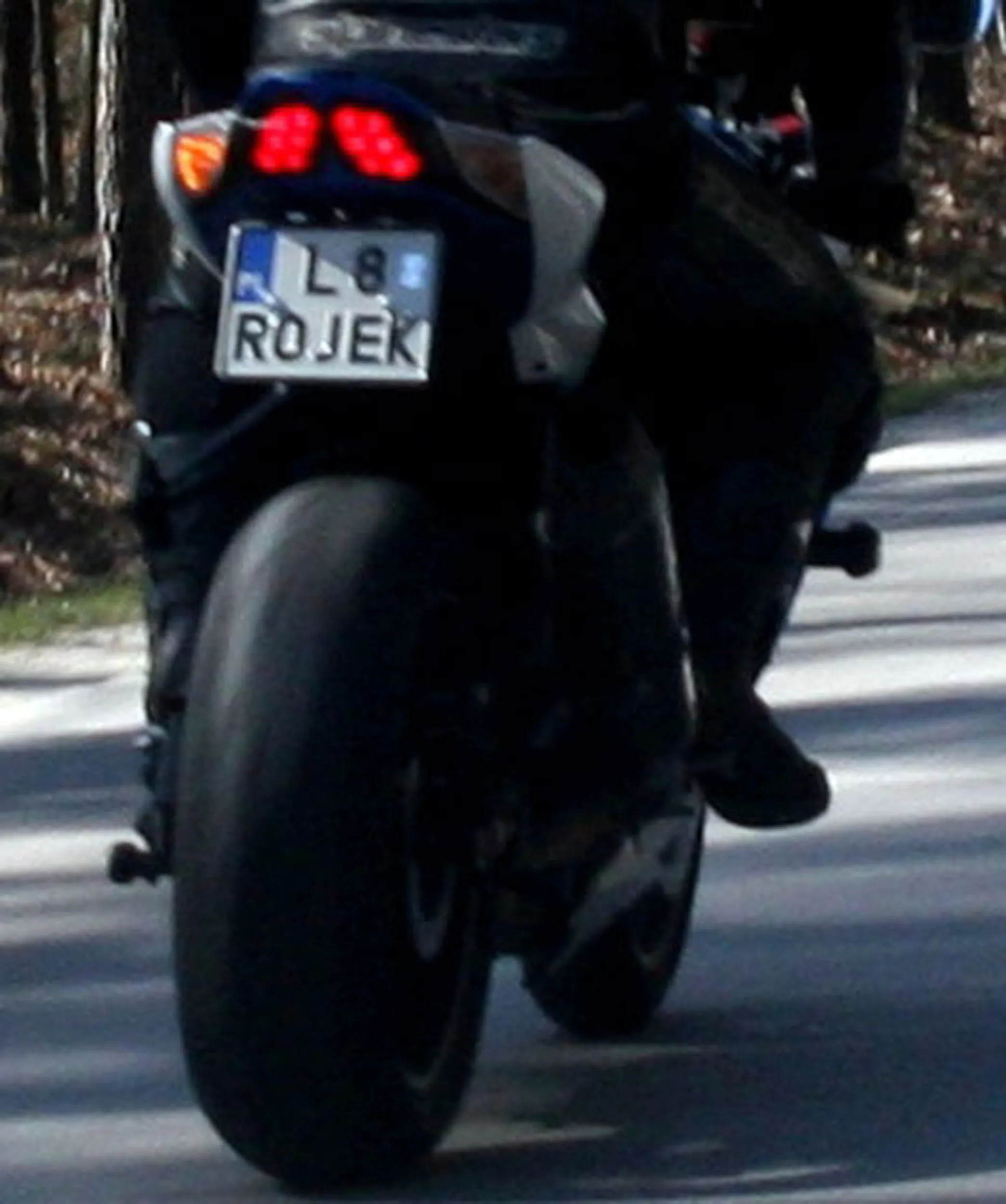 Fajny numer, blacha L8 ROJEK