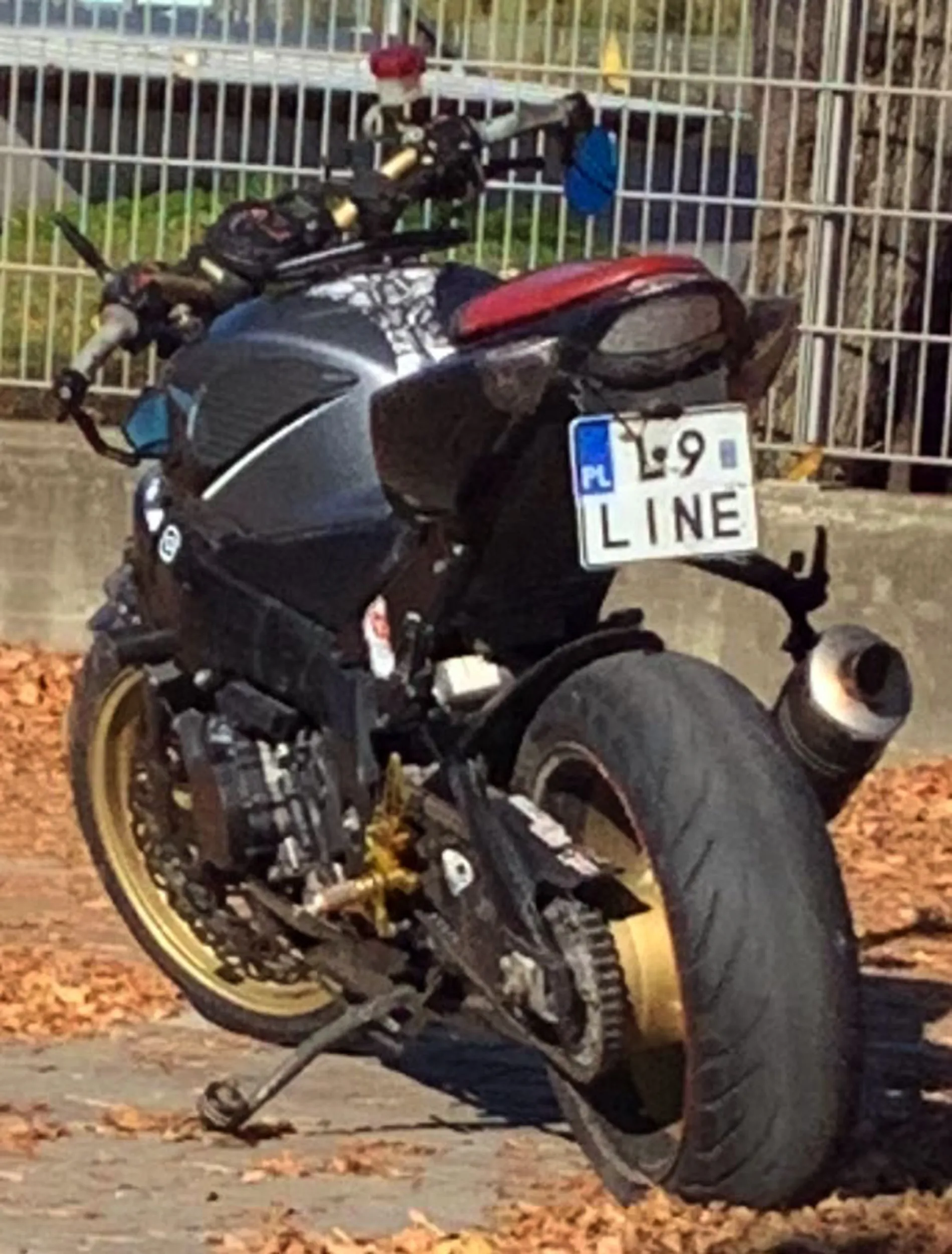 Fajny numer, blacha L9 LINE