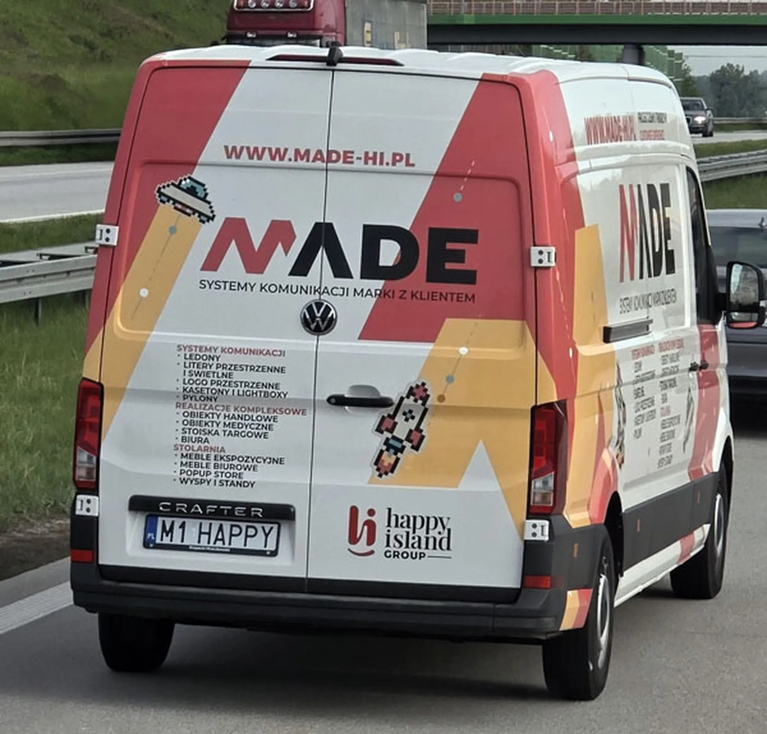 Fajny numer, blacha M1 HAPPY