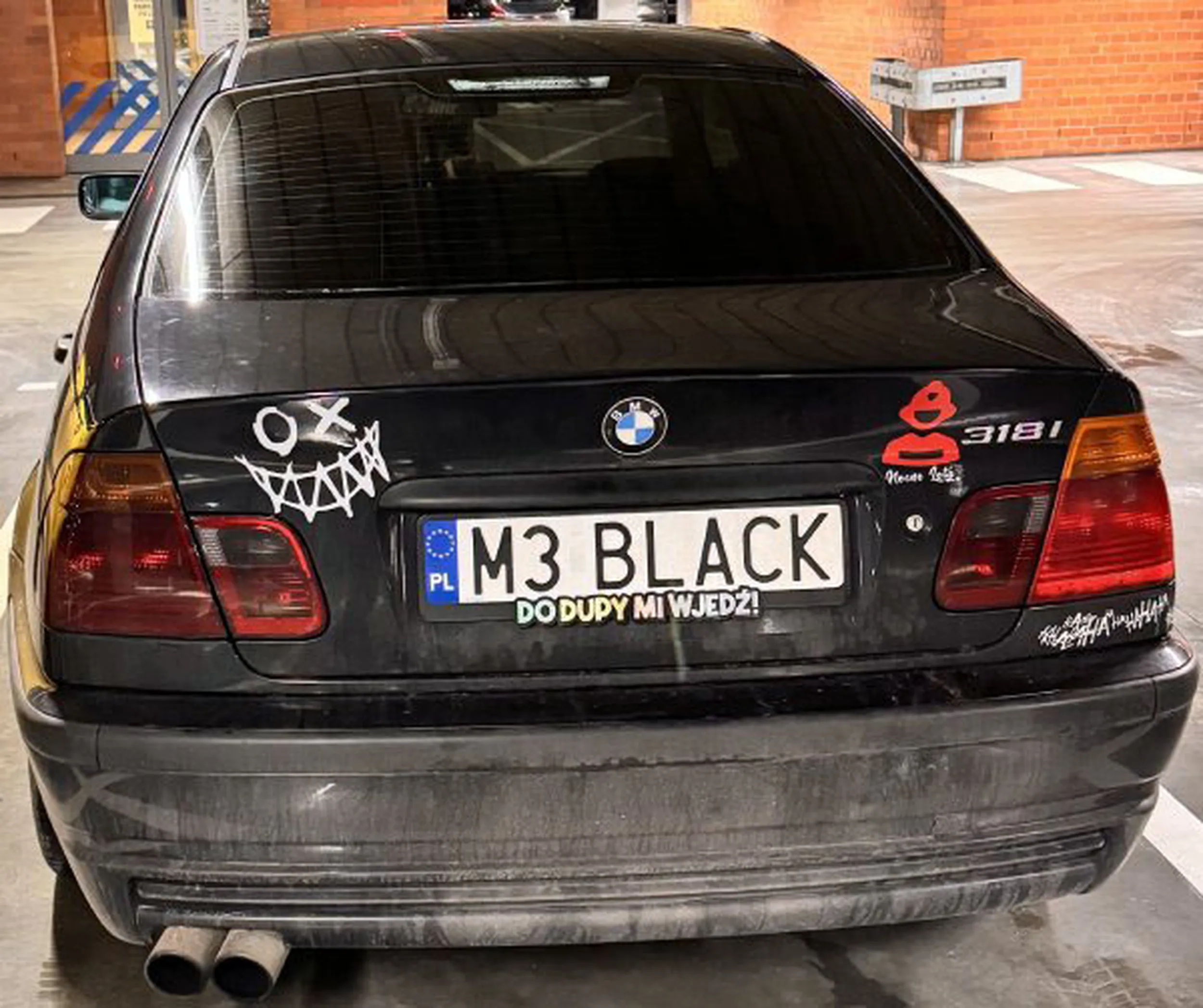 Fajny numer, blacha M3 BLACK