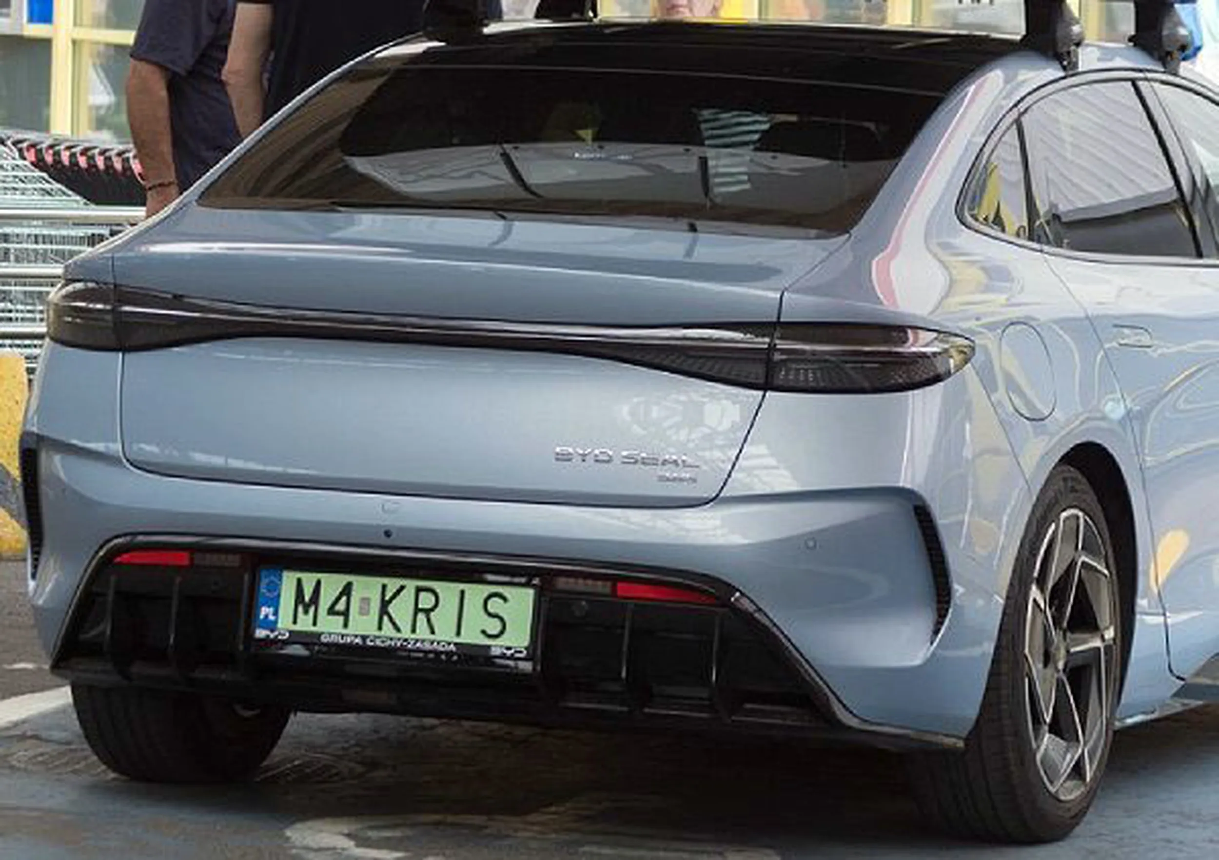 Fajny numer, blacha M4 KRIS