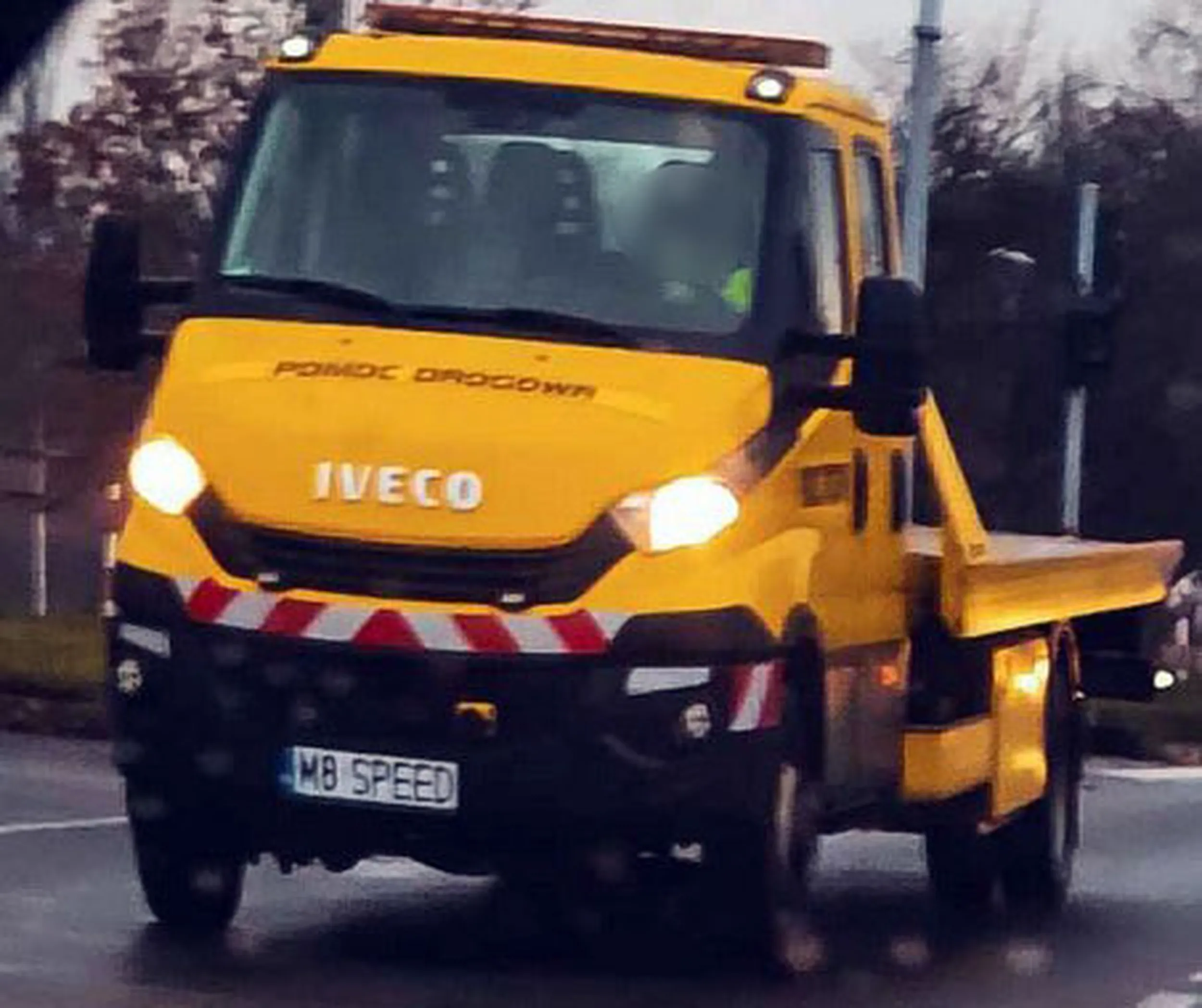 Fajny numer, blacha M8 SPEED