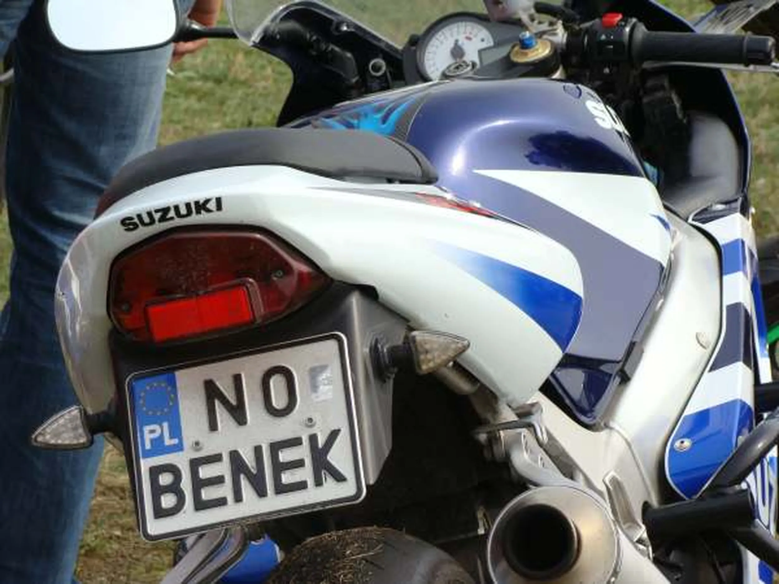 Fajny numer, blacha N0 BENEK