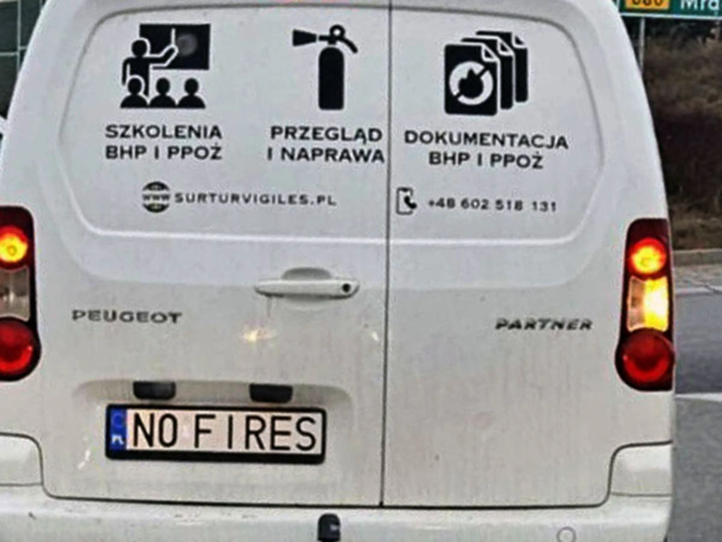 Fajny numer, blacha N0 FIRES