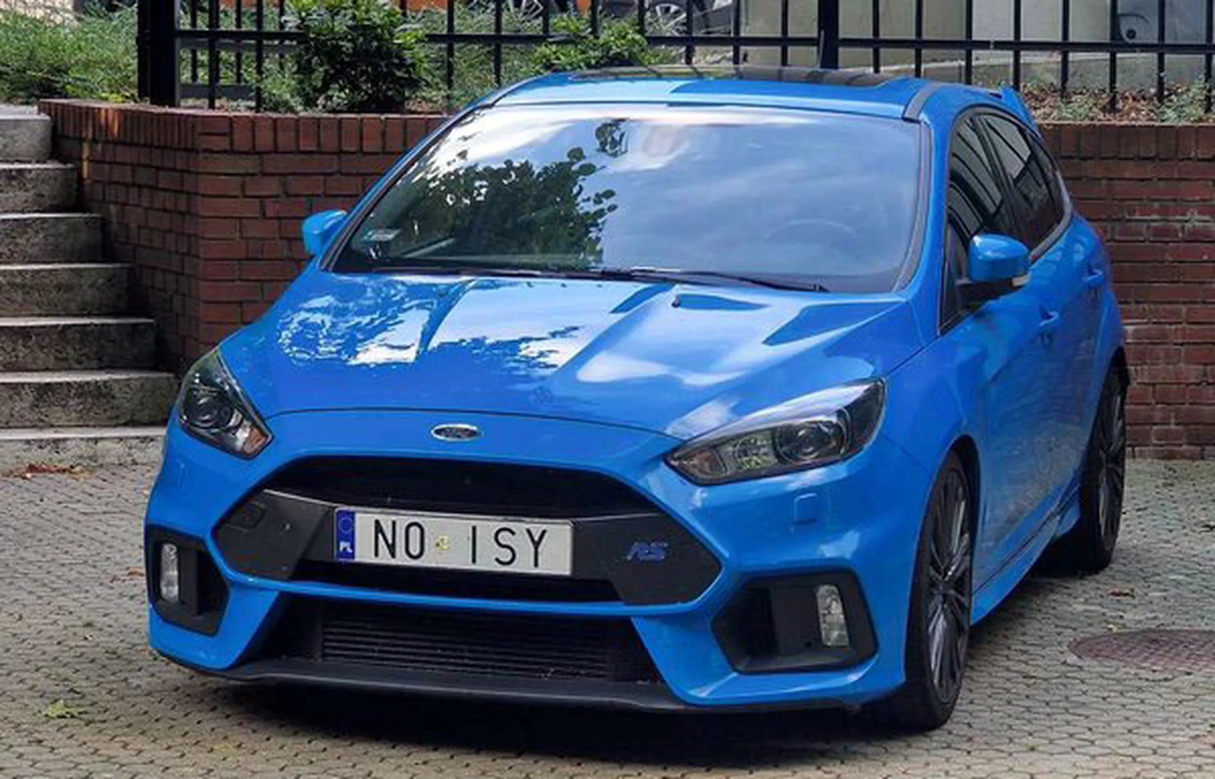 Fajny numer, blacha N0 ISY