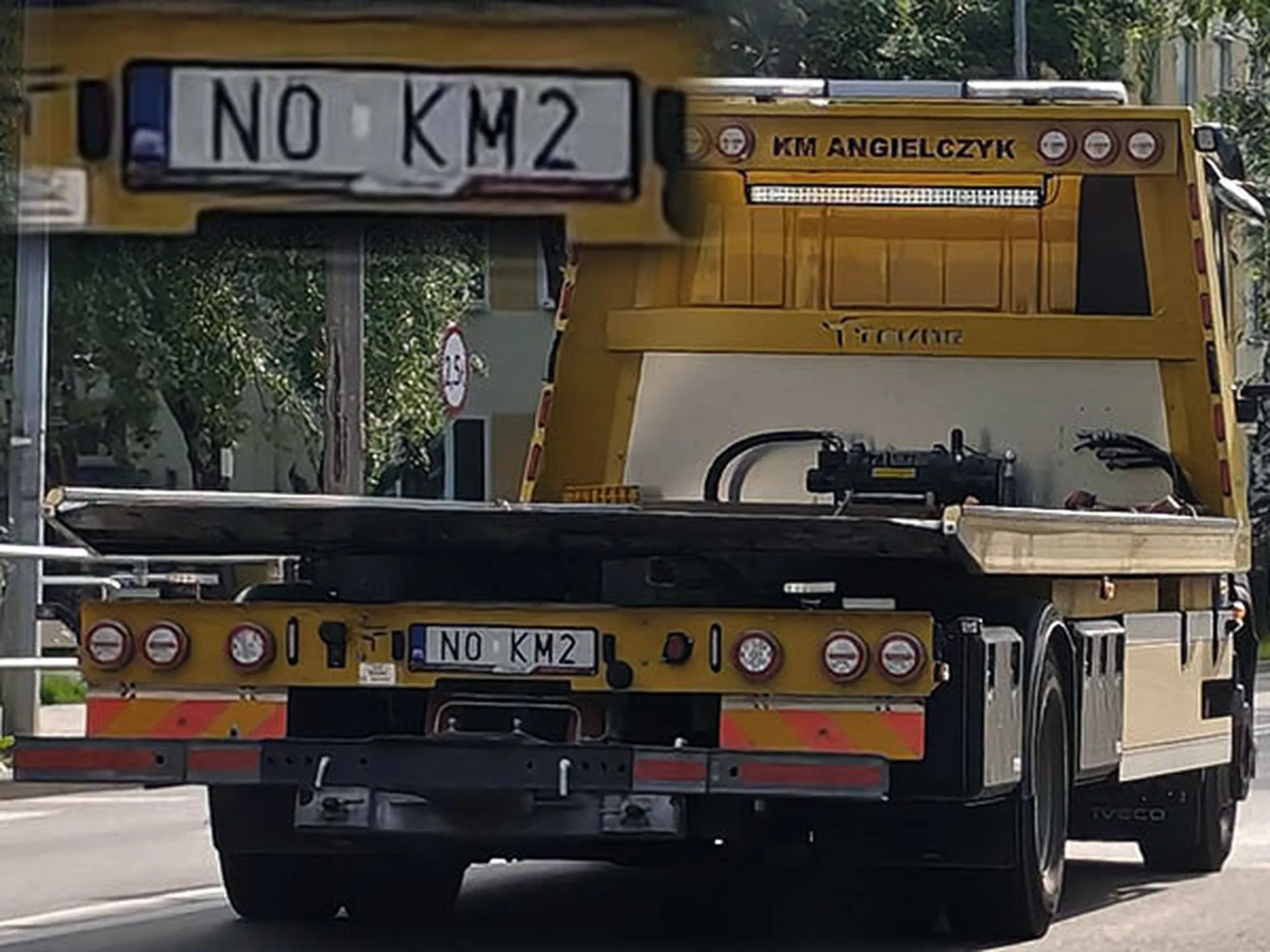 Fajny numer, blacha N0 KM2