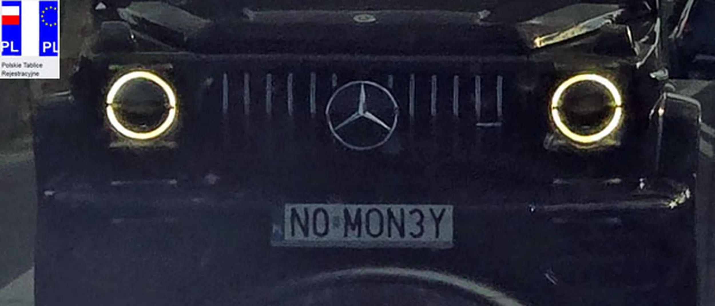 Fajny numer, blacha N0 MON3Y