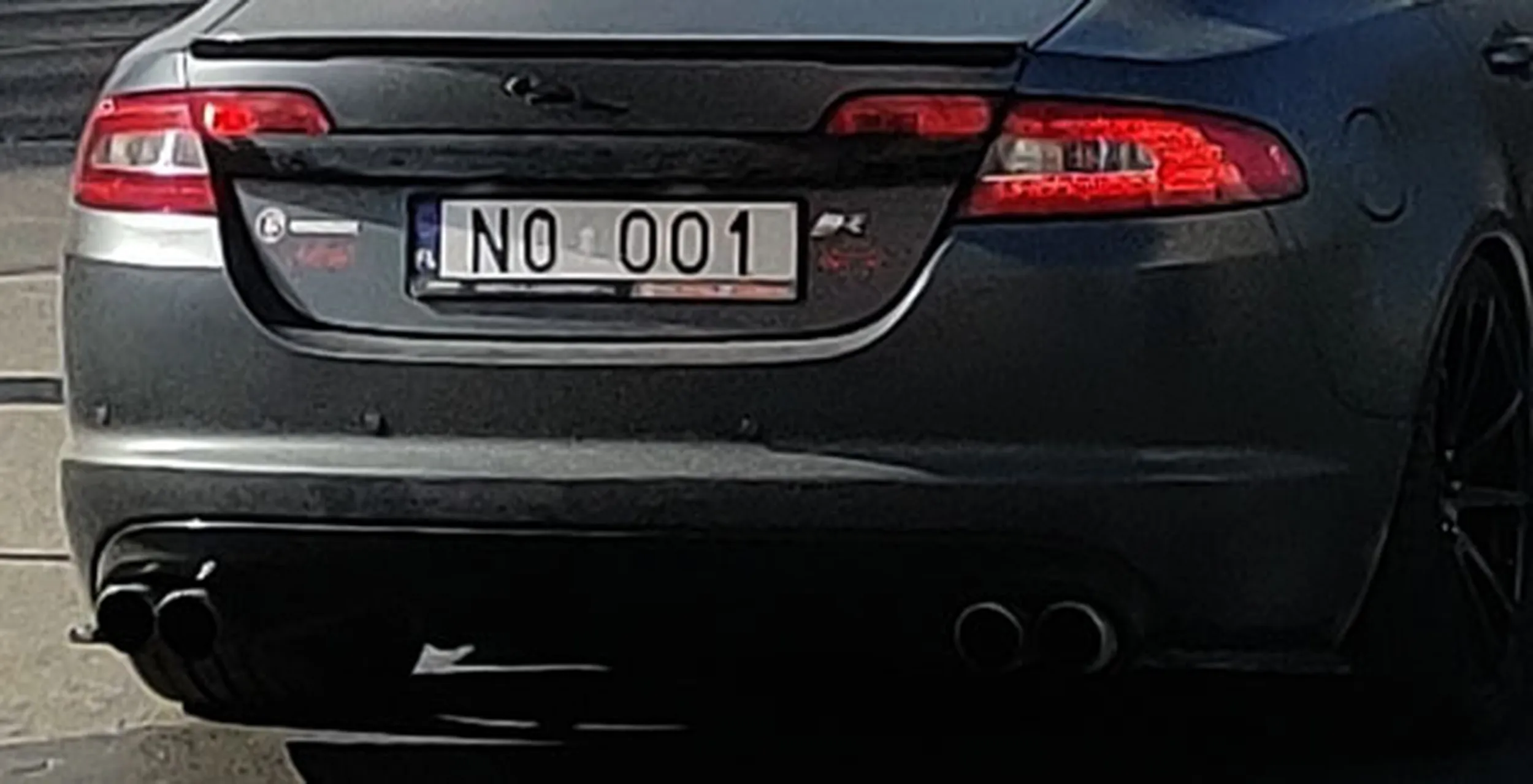 Fajny numer, blacha N0 OO1