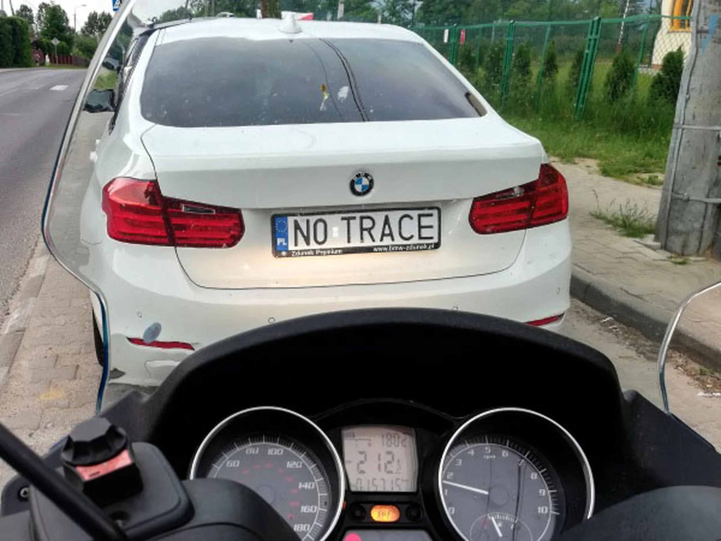 Fajny numer, blacha N0 TRACE