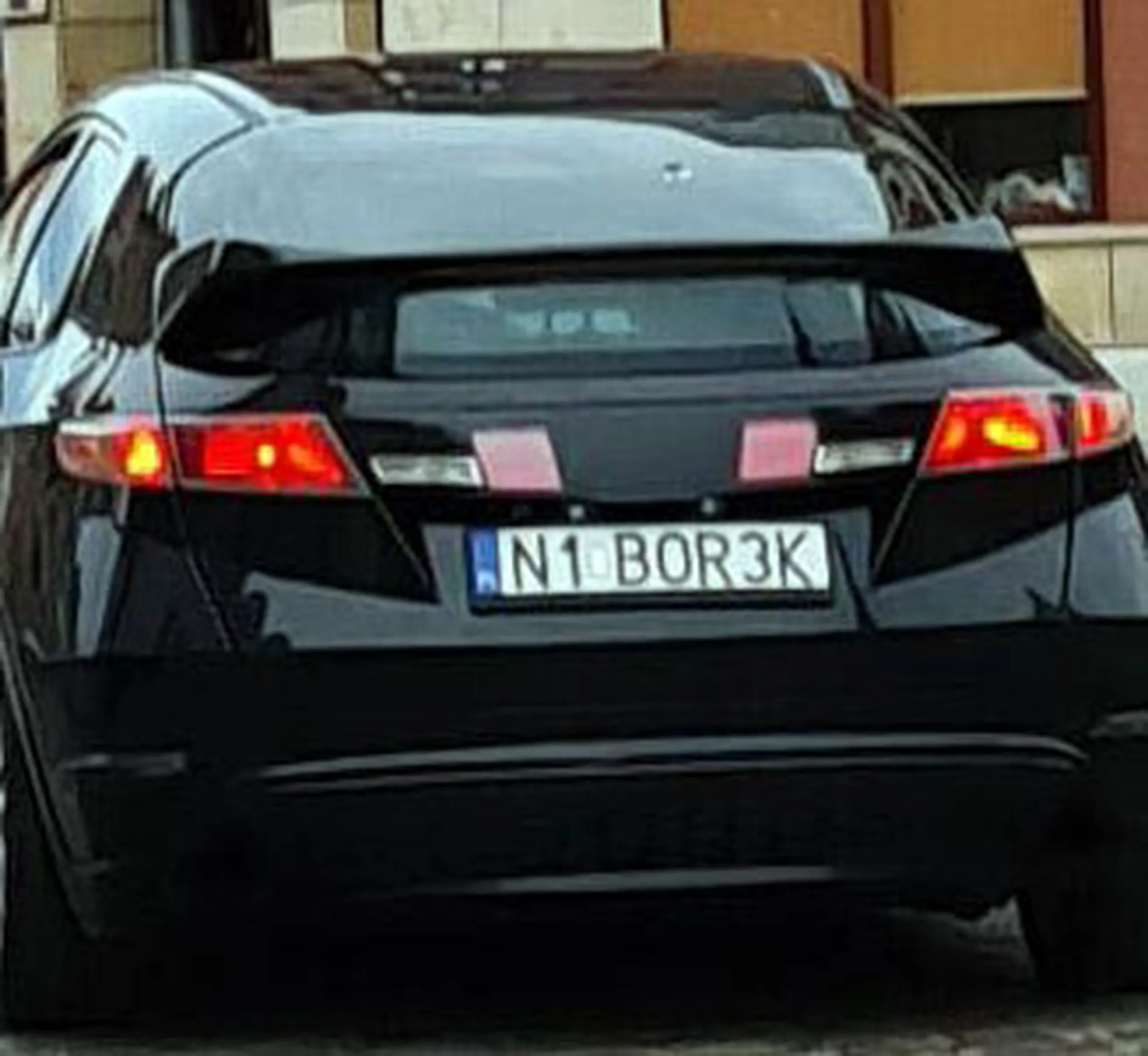 Fajny numer, blacha N1 BOR3K