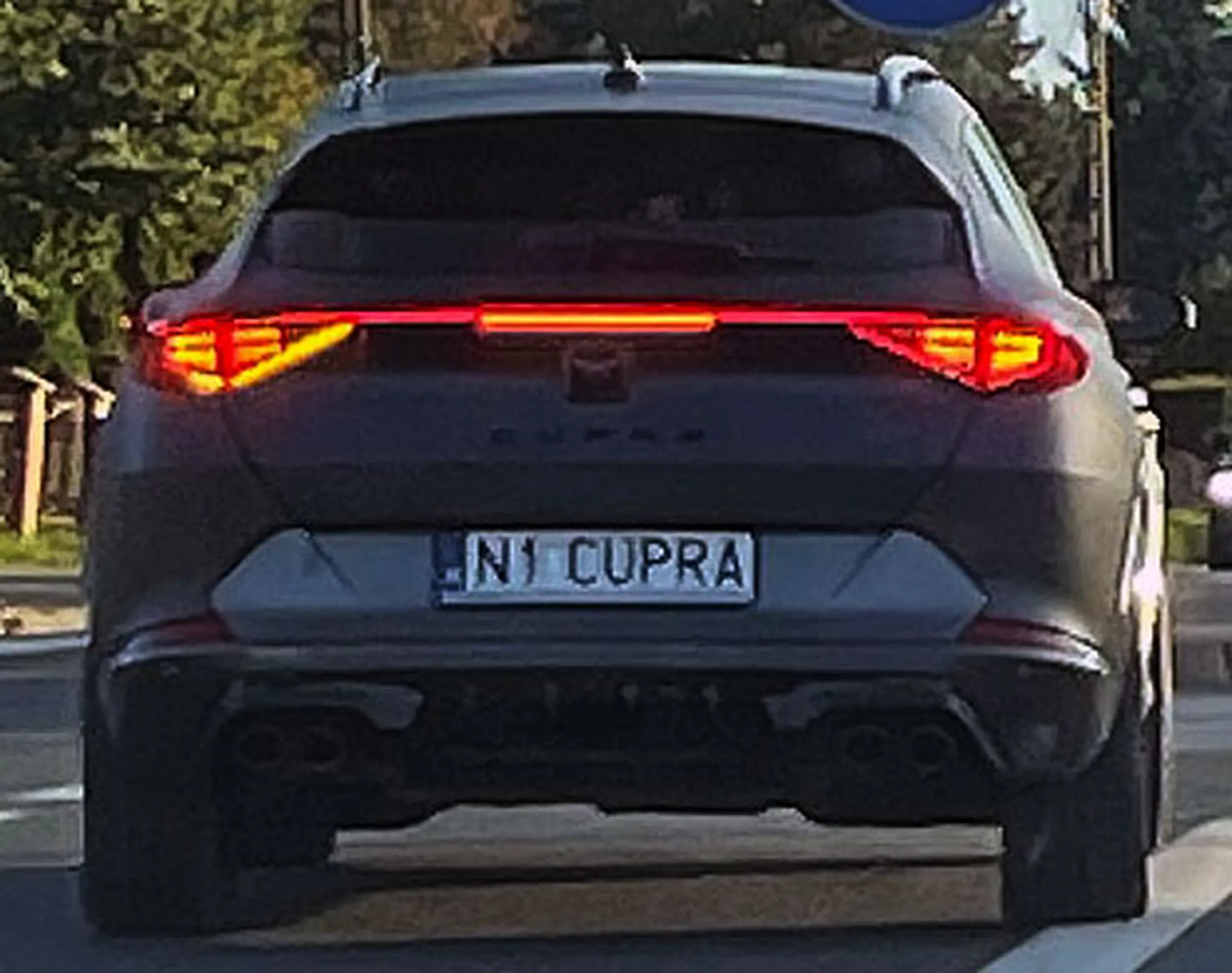 Fajny numer, blacha N1 CUPRA