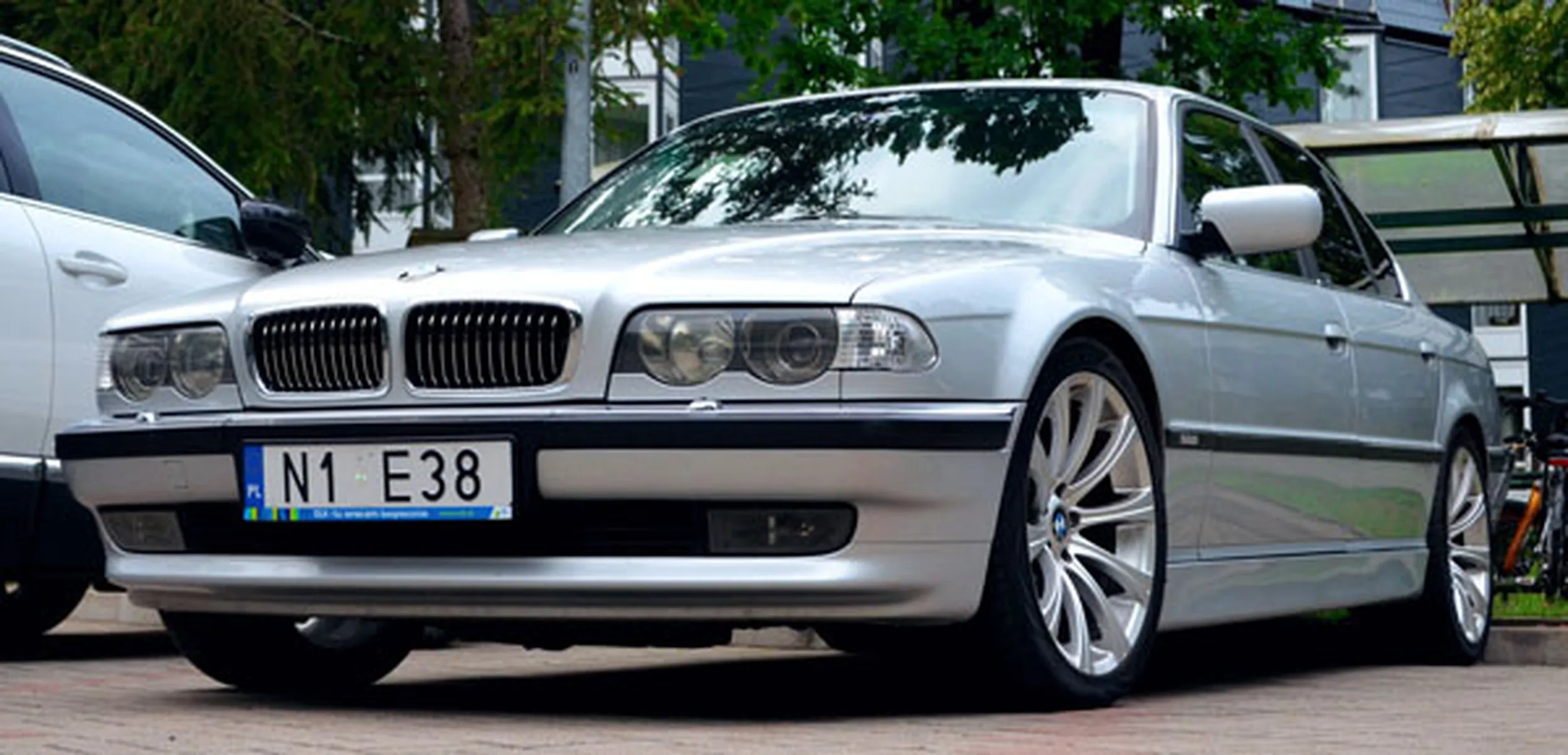 Fajny numer, blacha N1 E38