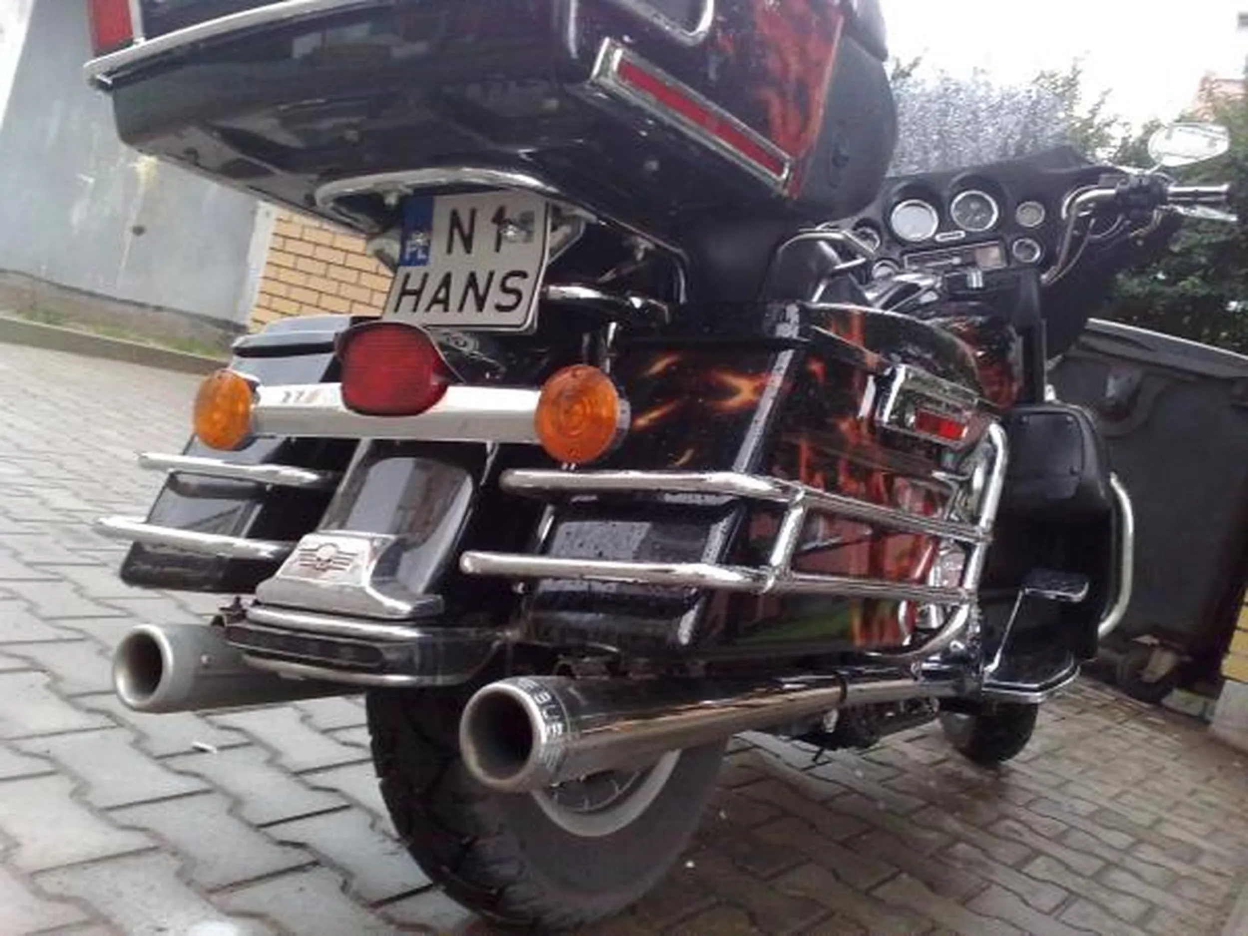 Fajny numer, blacha N1 HANS