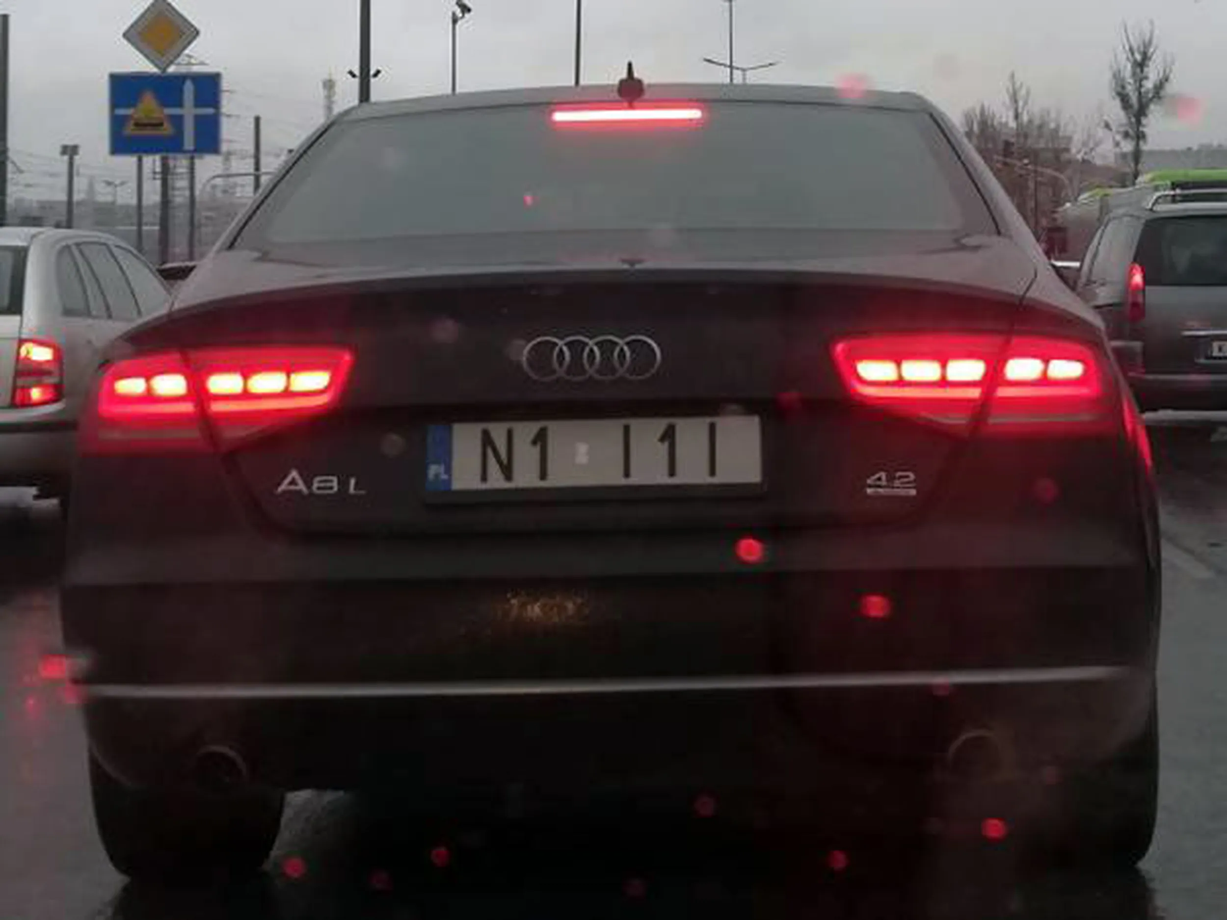 Fajny numer, blacha N1 I1I