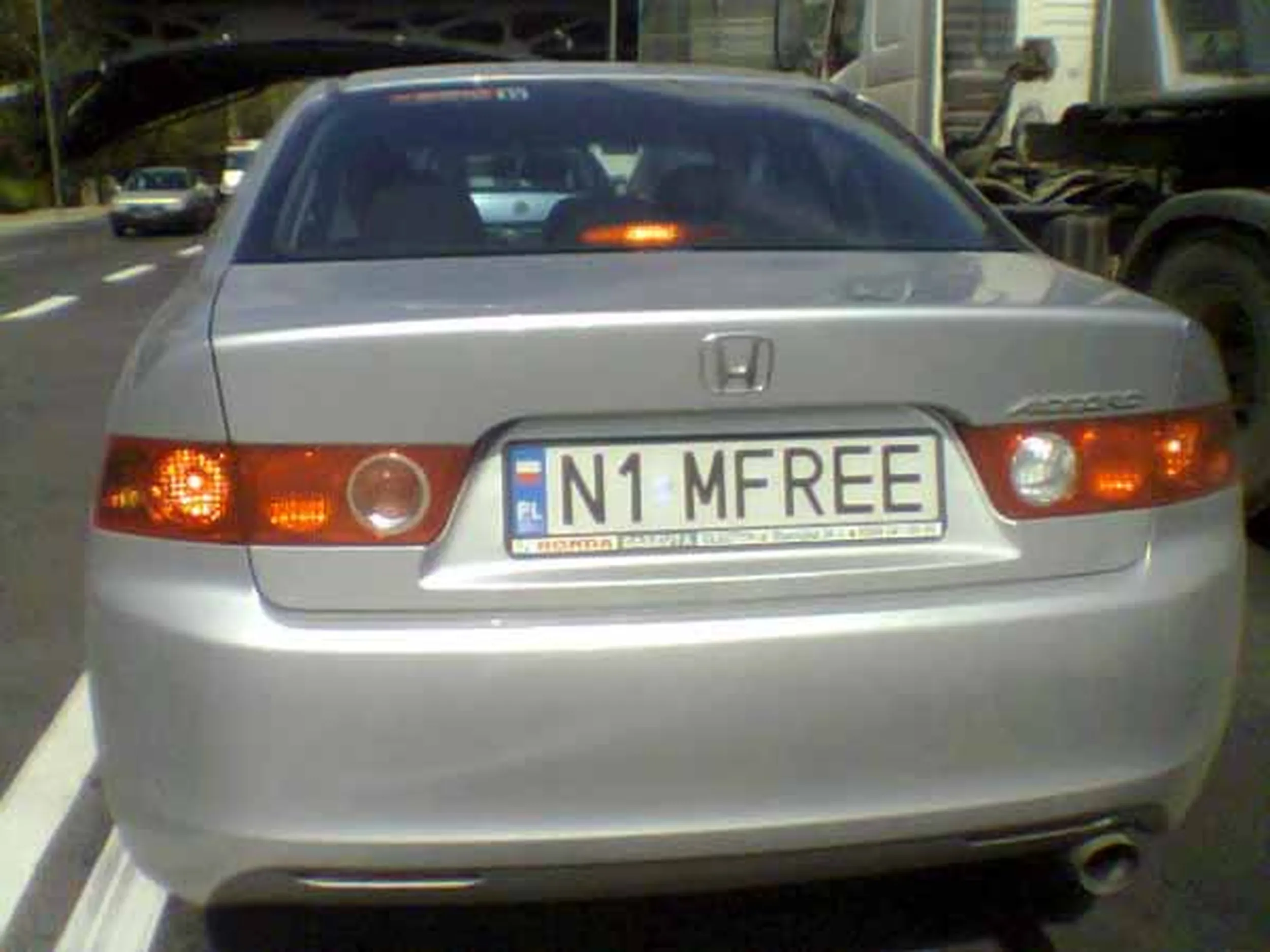 Fajny numer, blacha N1 MFREE