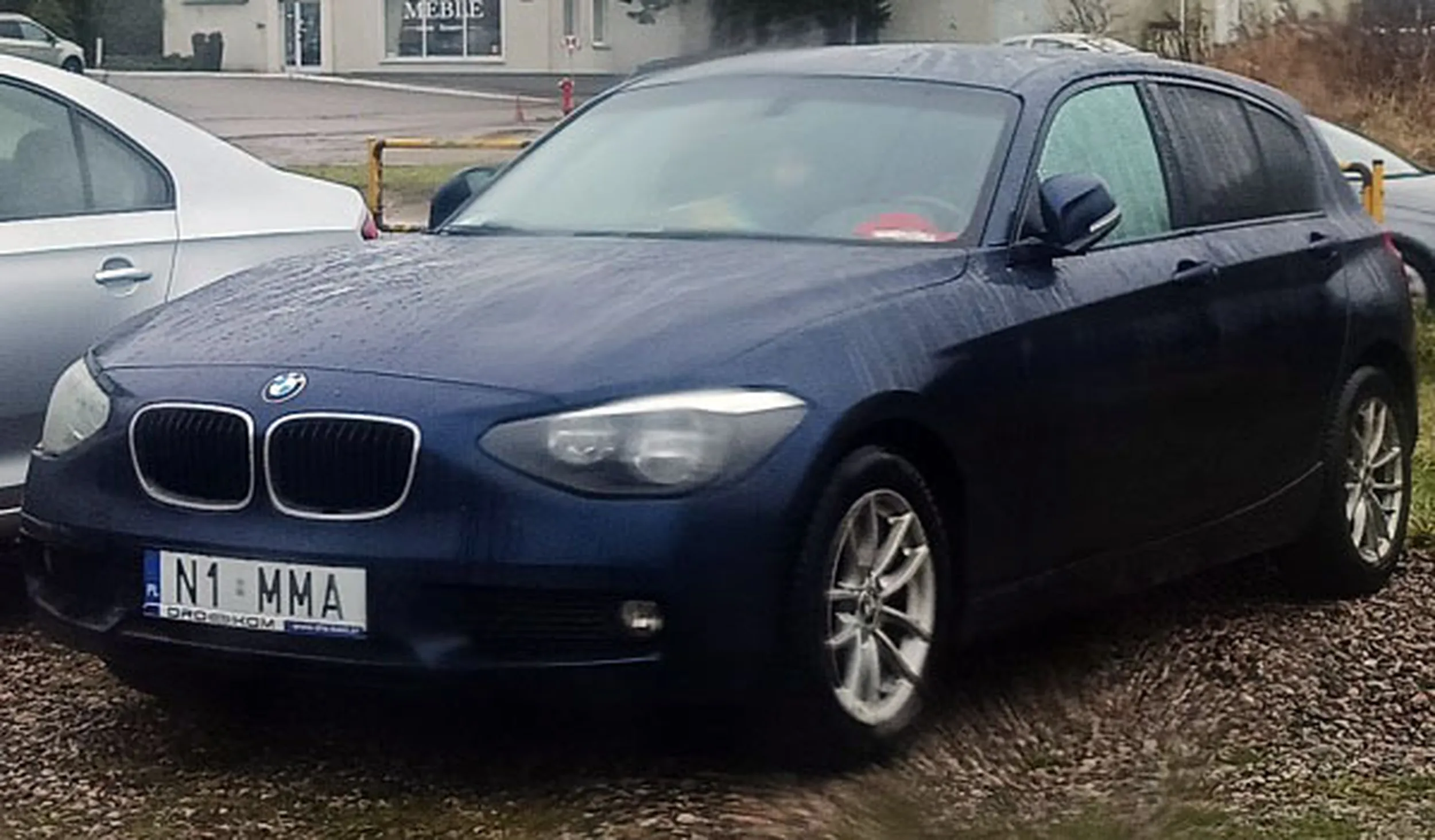 Fajny numer, blacha N1 MMA