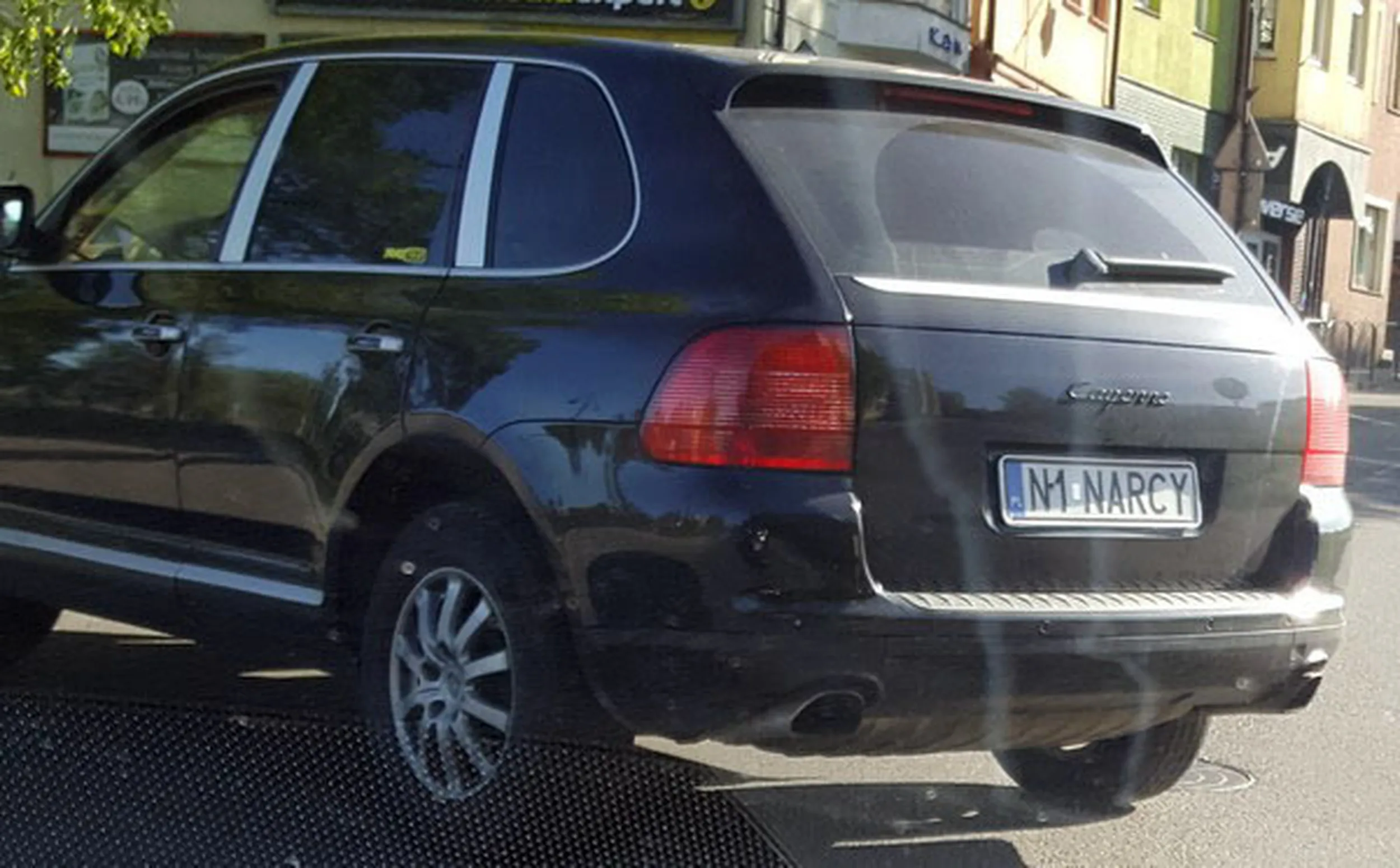 Fajny numer, blacha N1 NARCY