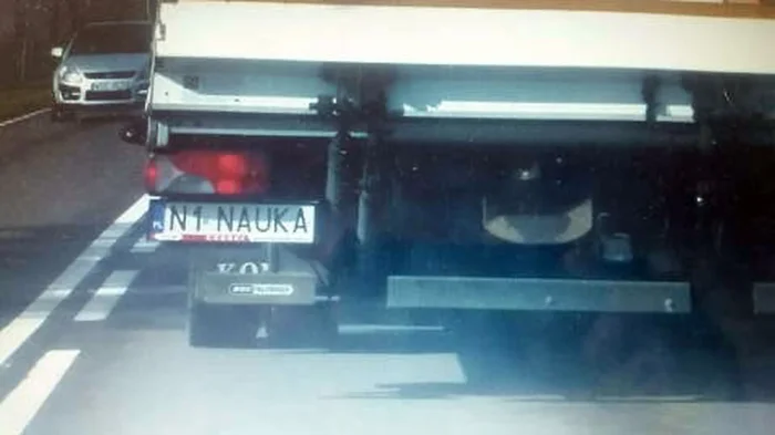 Fajny numer, blacha N1 NAUKA