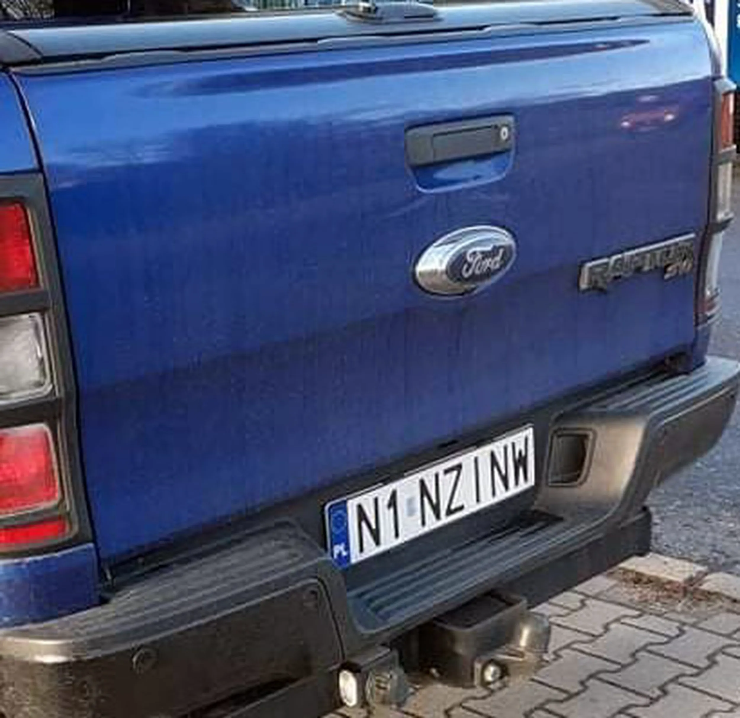 Fajny numer, blacha N1 NZINW