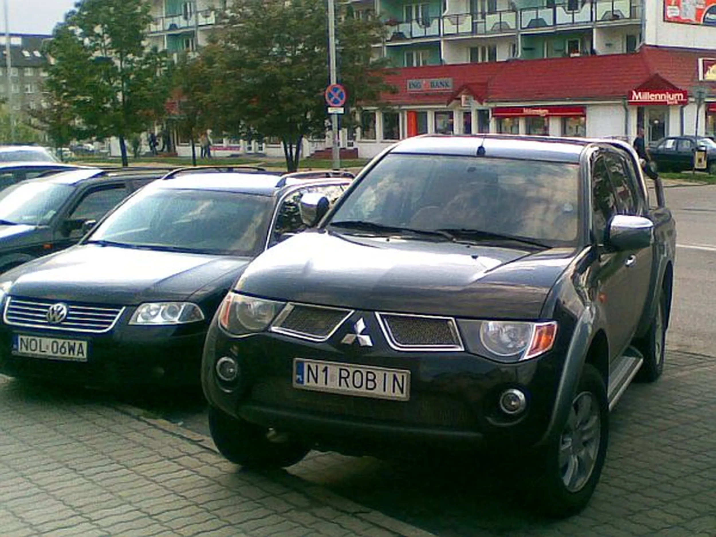 Fajny numer, blacha N1 ROBIN