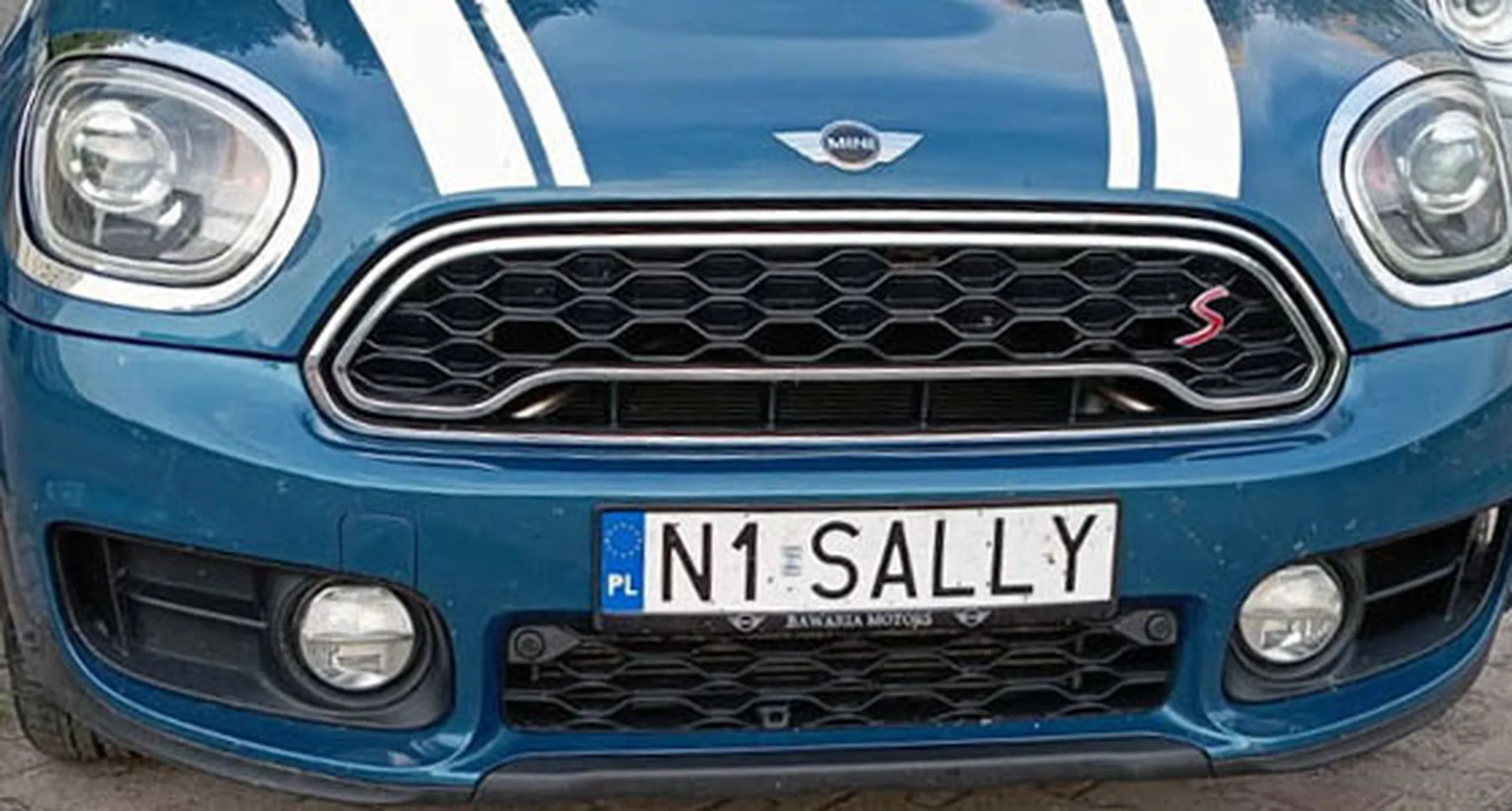 Fajny numer, blacha N1 SALLY