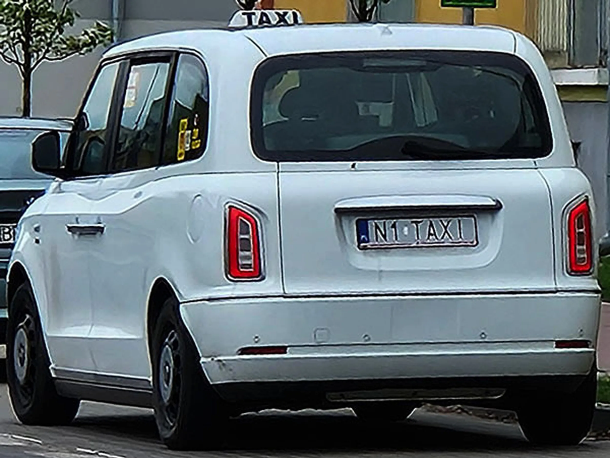 Fajny numer, blacha N1 TAXI