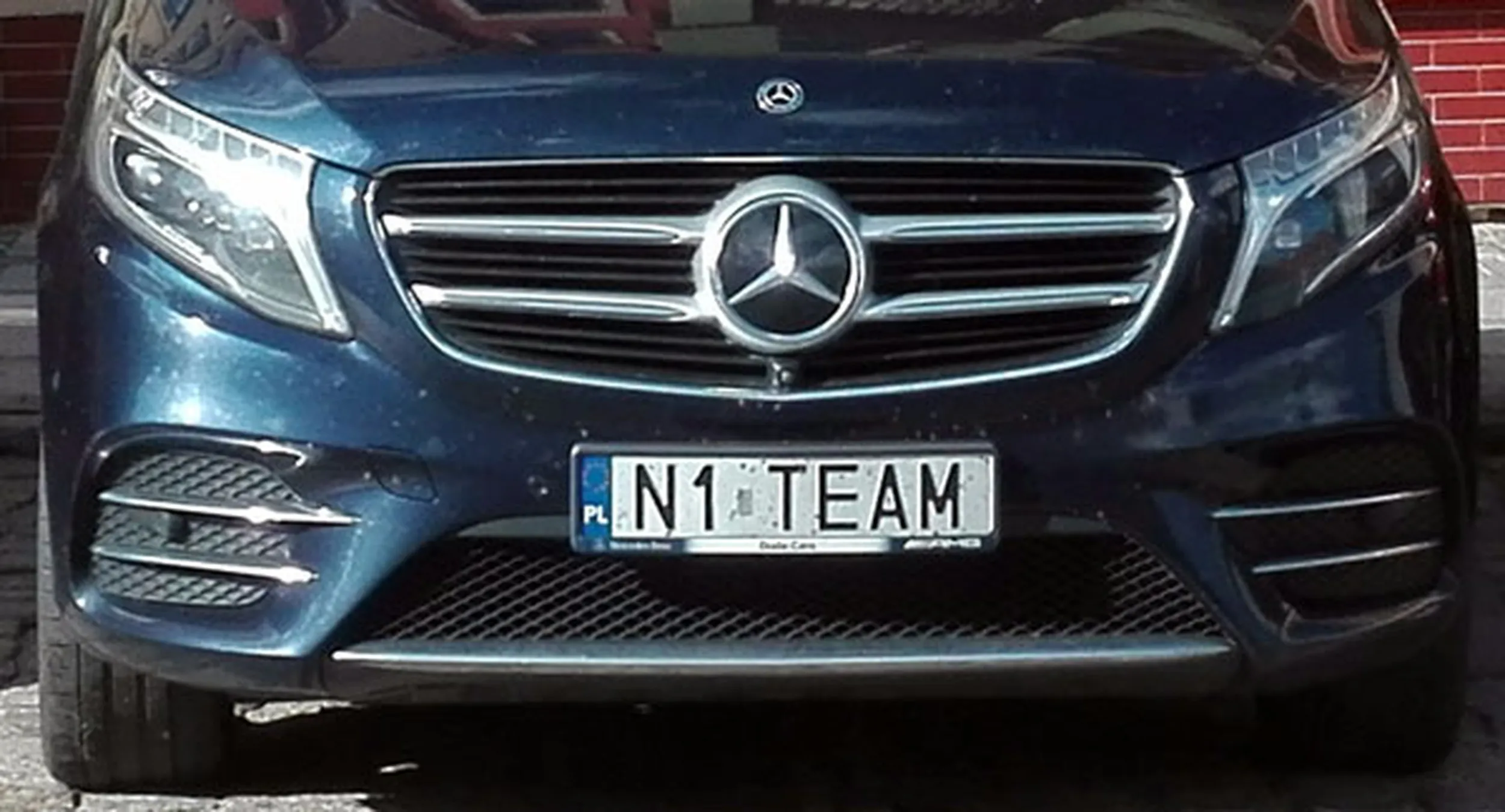 Fajny numer, blacha N1 TEAM