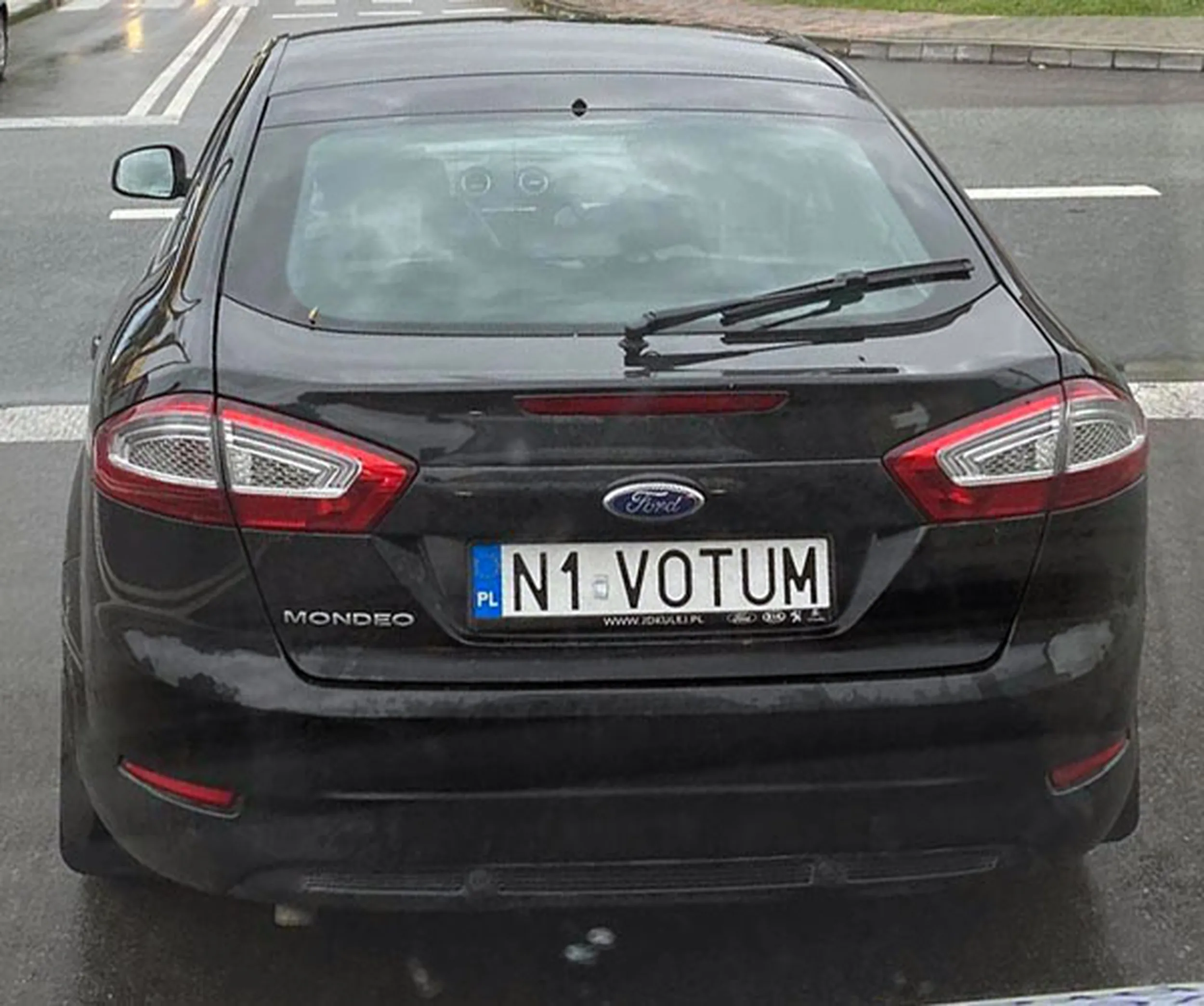 Fajny numer, blacha N1 VOTUM