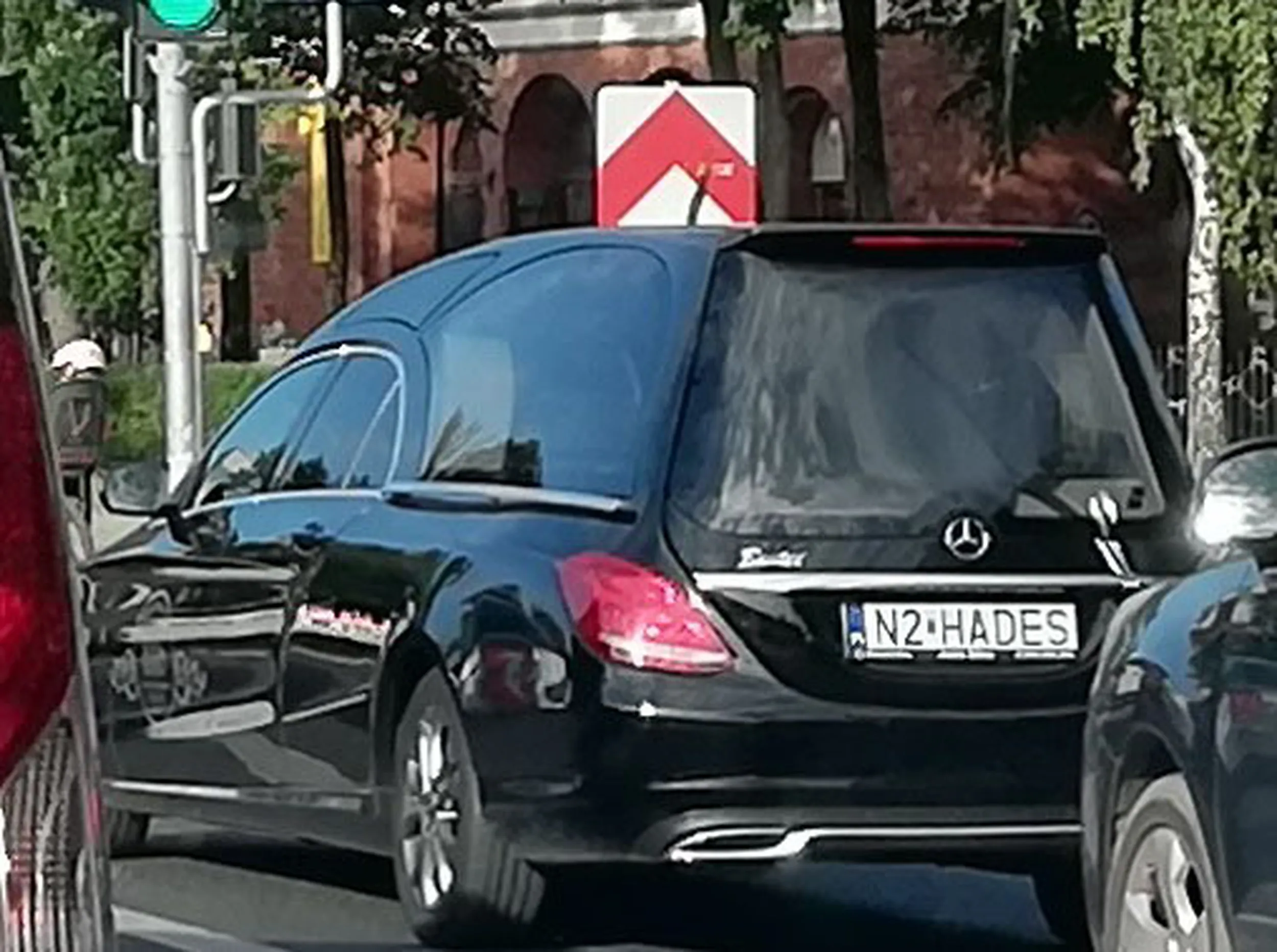 Fajny numer, blacha N2 HADES