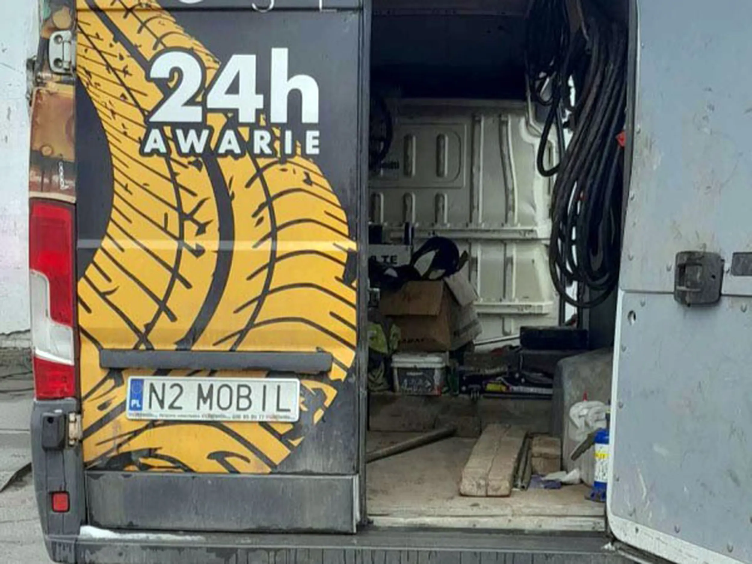 Fajny numer, blacha N2 MOBIL