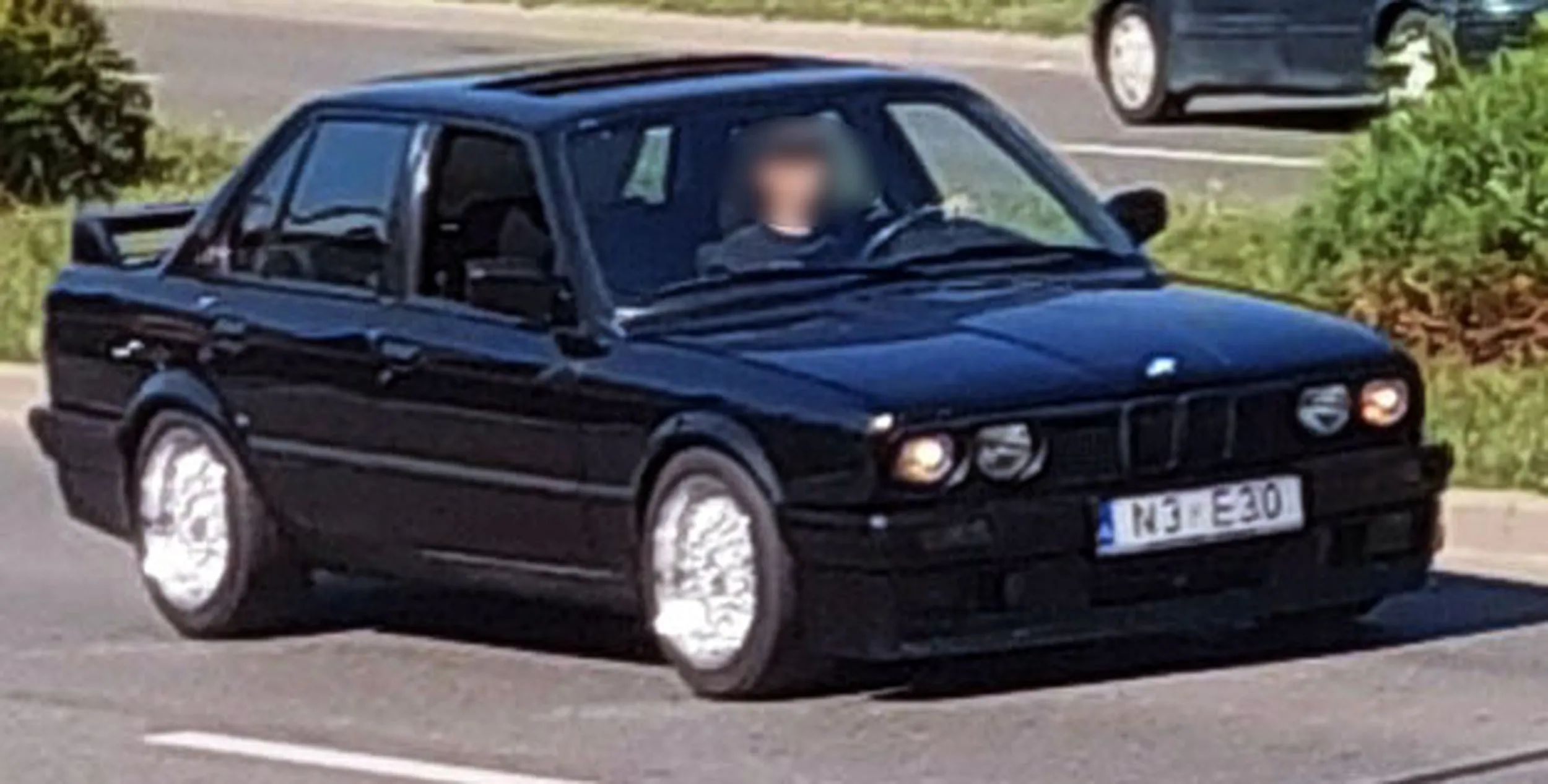 Fajny numer, blacha N3 E30