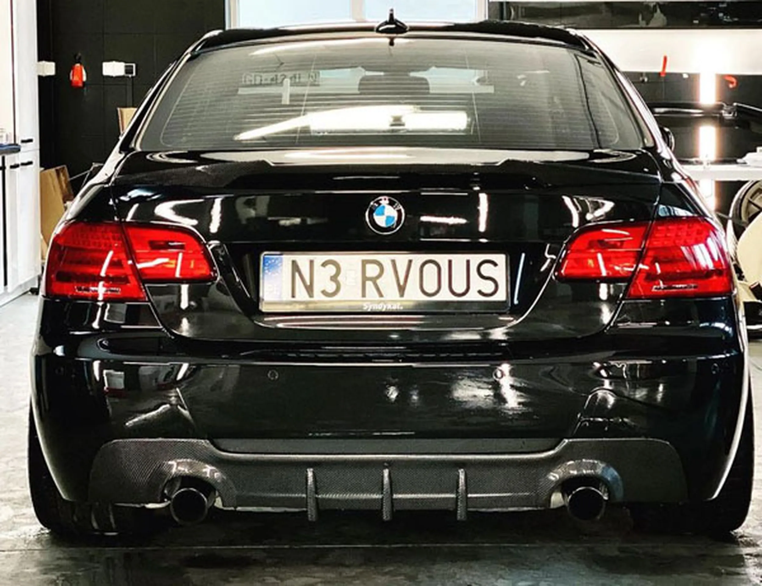 Fajny numer, blacha N3 RVOUS