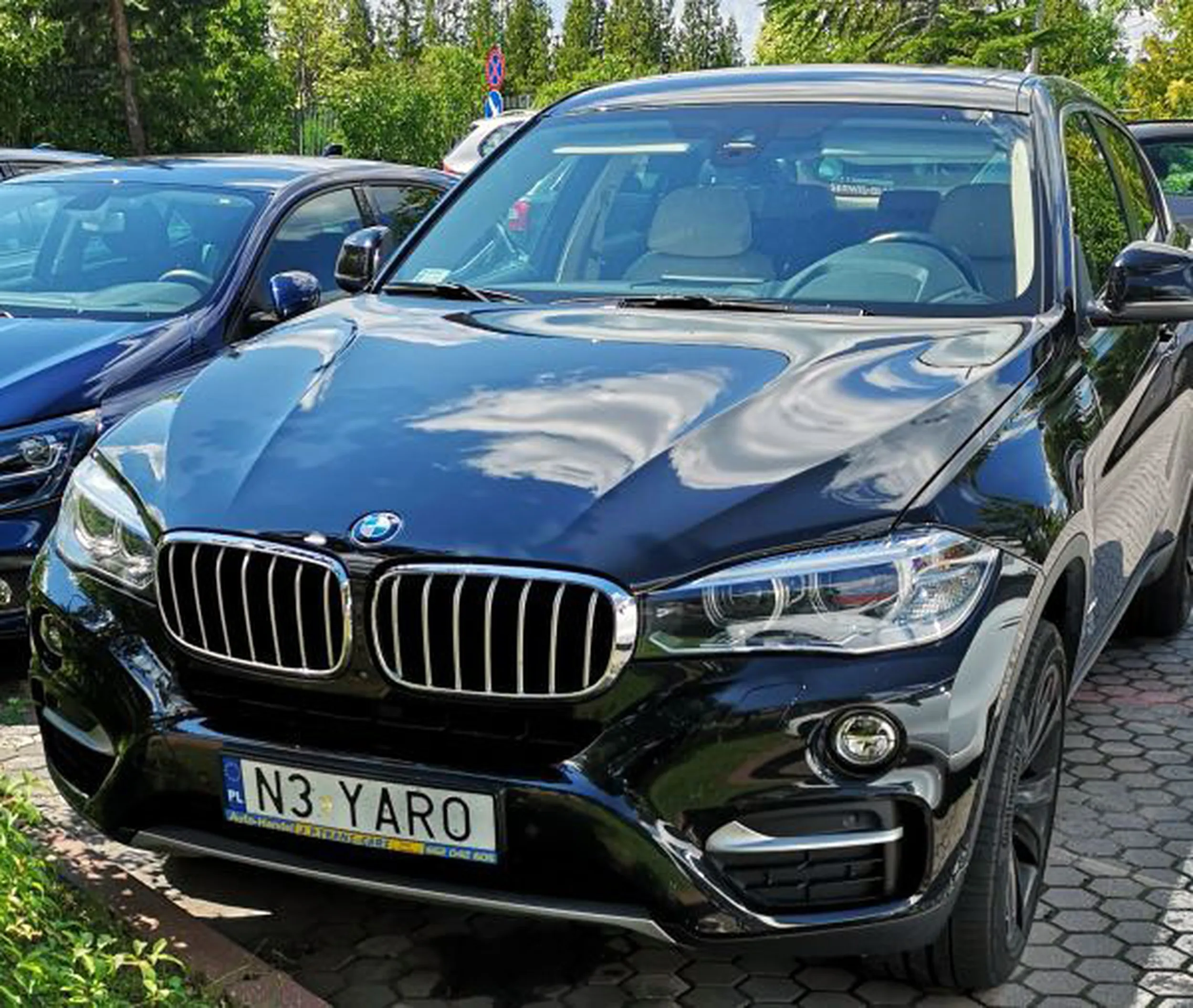 Fajny numer, blacha N3 YARO