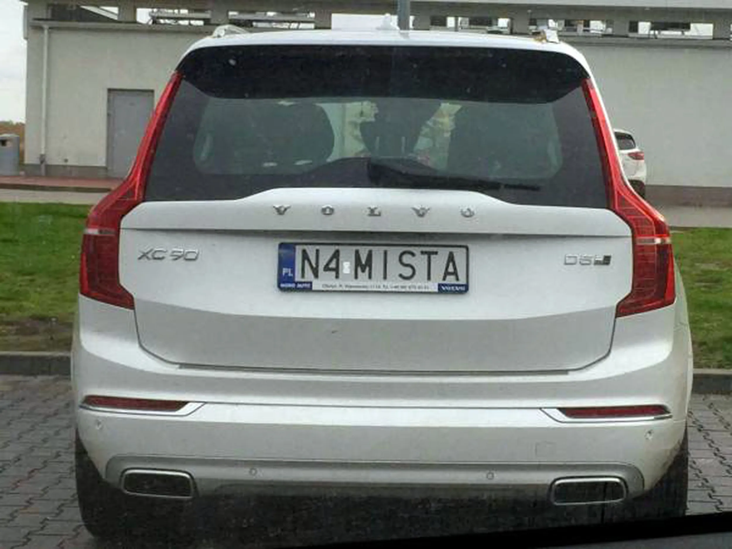 Fajny numer, blacha N4 MISTA